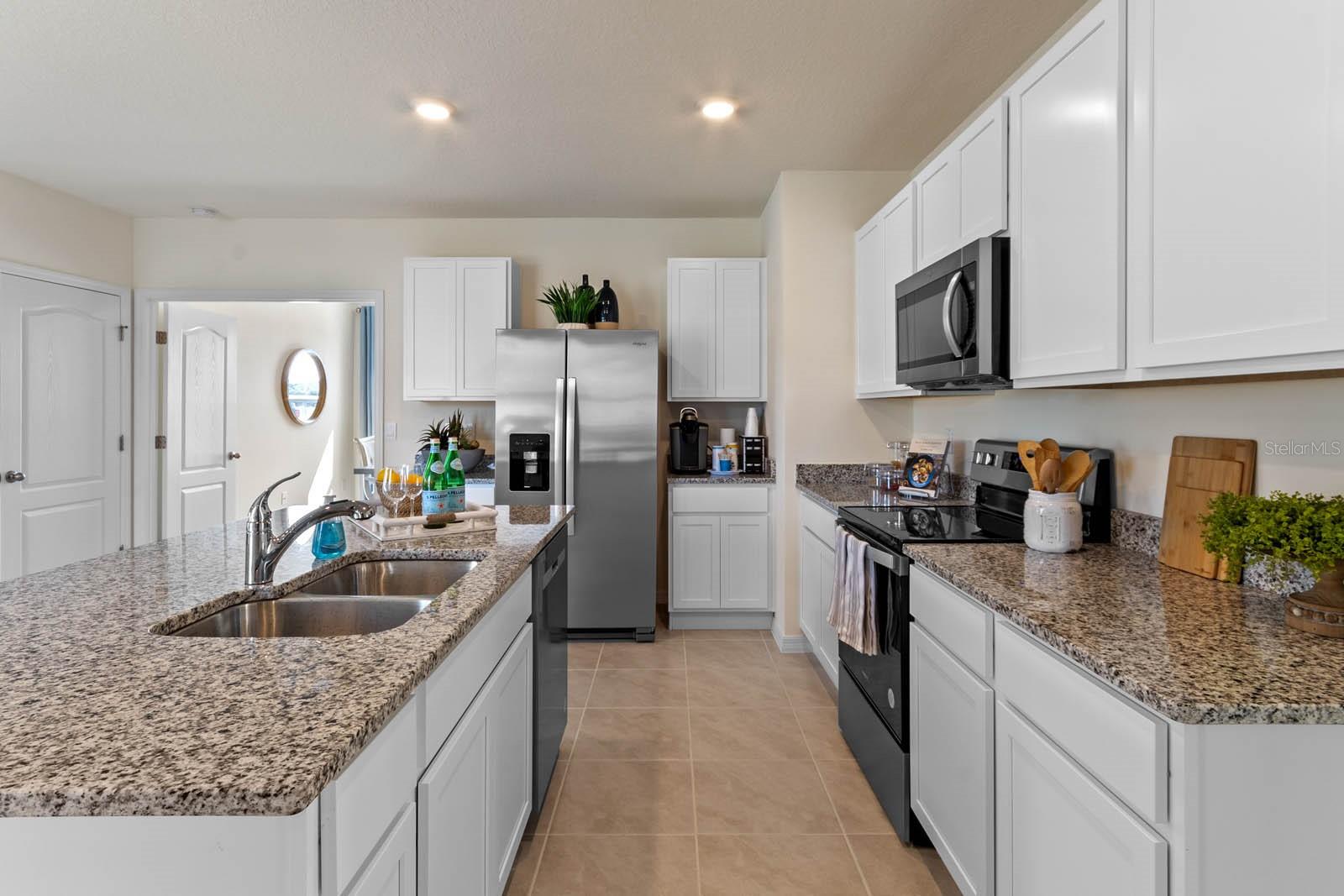 2426 TALONCREST CT