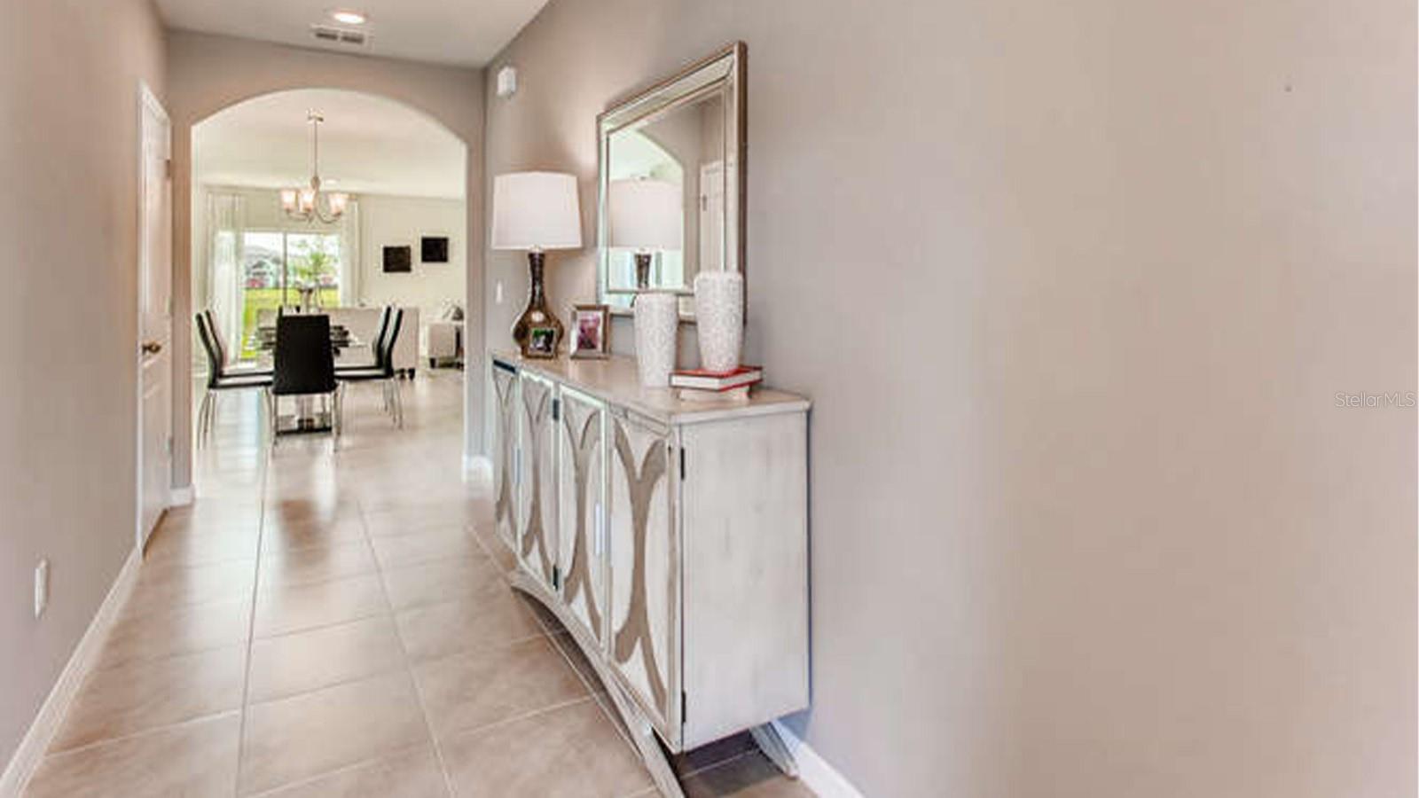 2439 TALONCREST