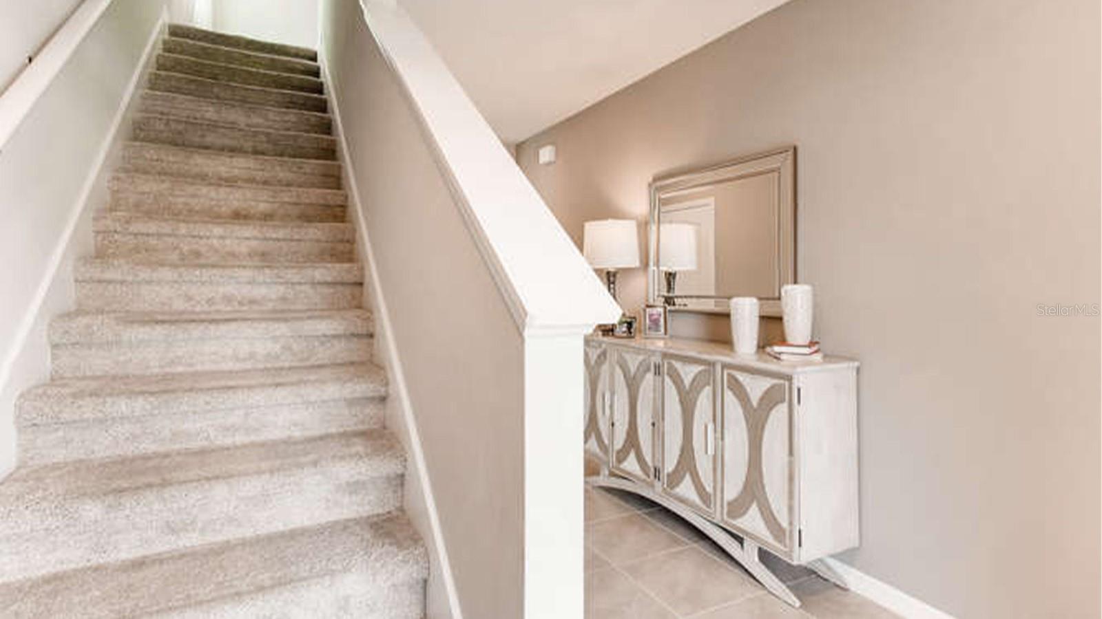 2439 TALONCREST