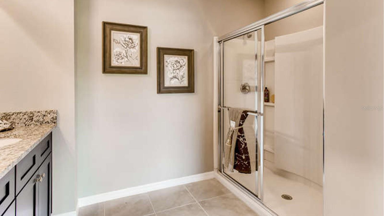 2439 TALONCREST