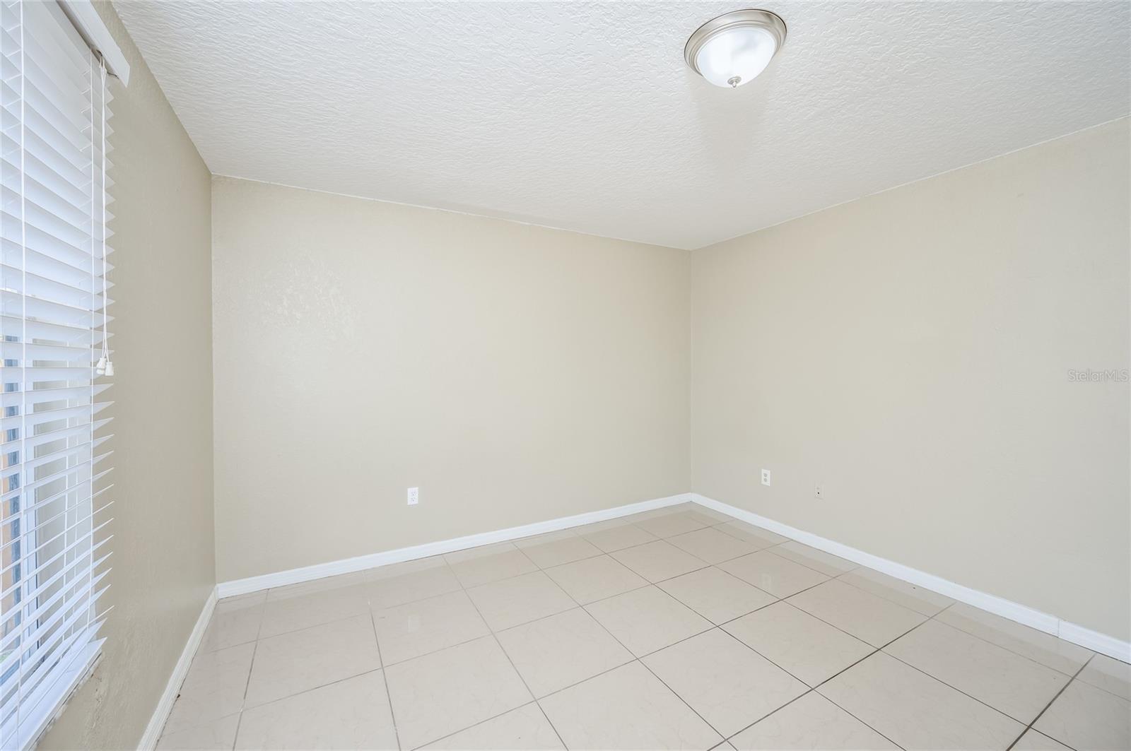 5259 IMAGES CIR #301