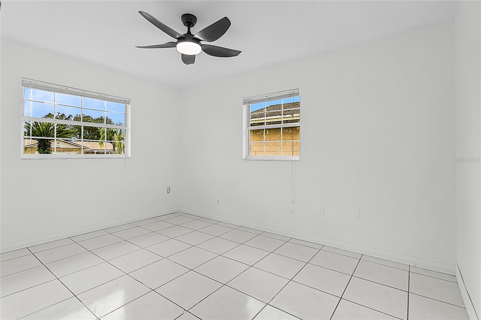 968 PARK MANOR DR