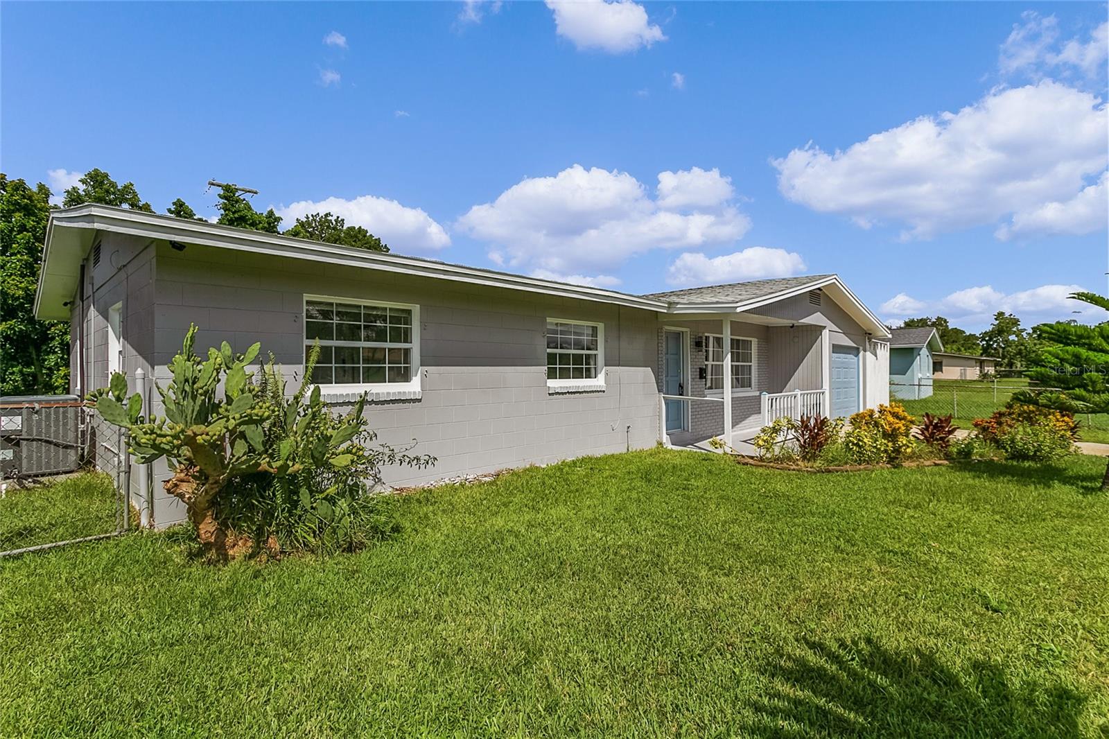 968 PARK MANOR DR