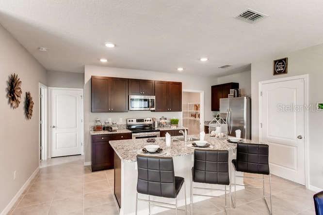 7091 CARIB GRACKLE DR