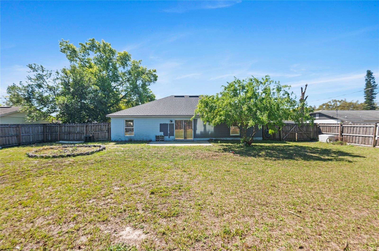 136 FORT SMITH BLVD