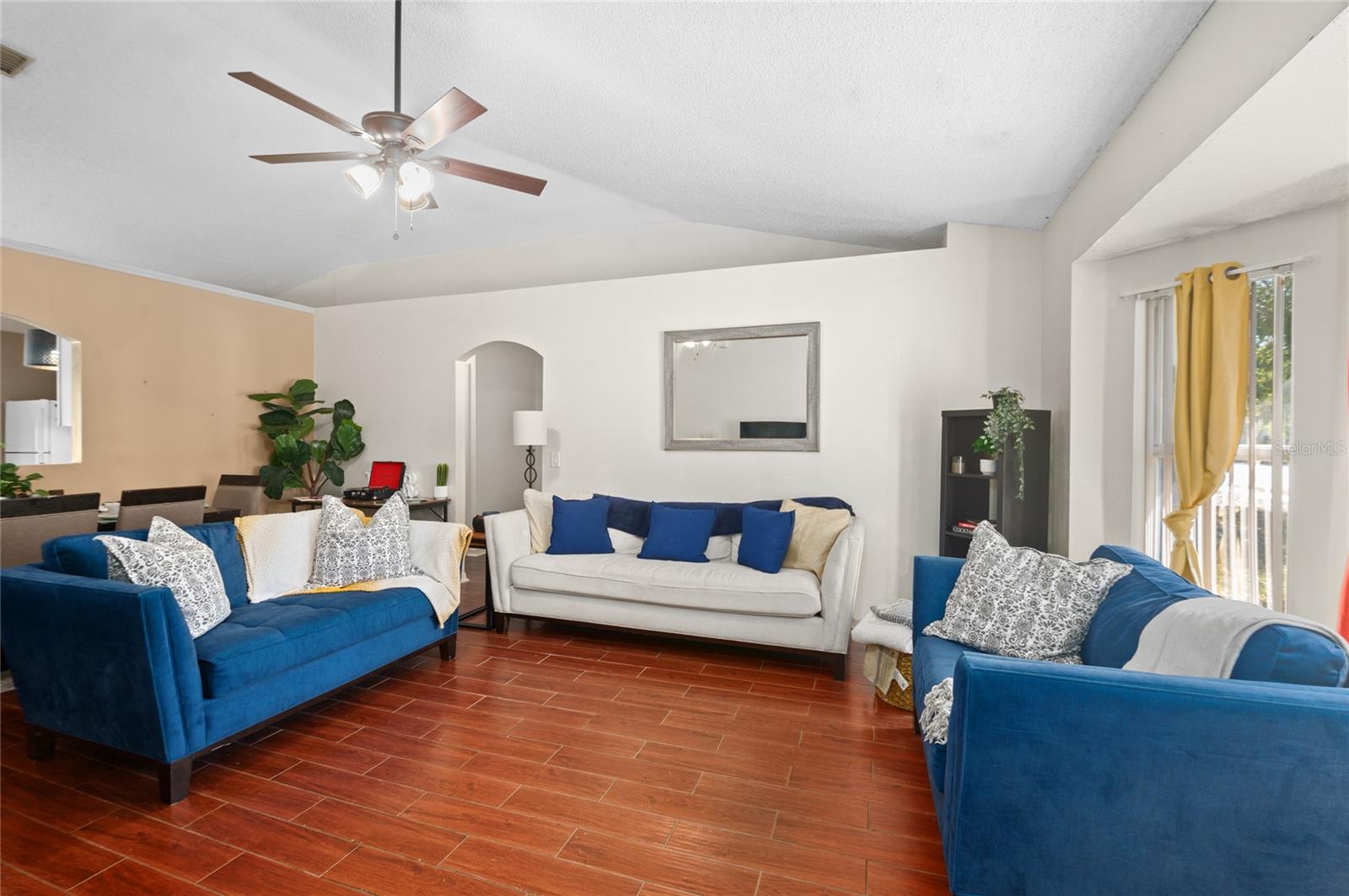 136 FORT SMITH BLVD