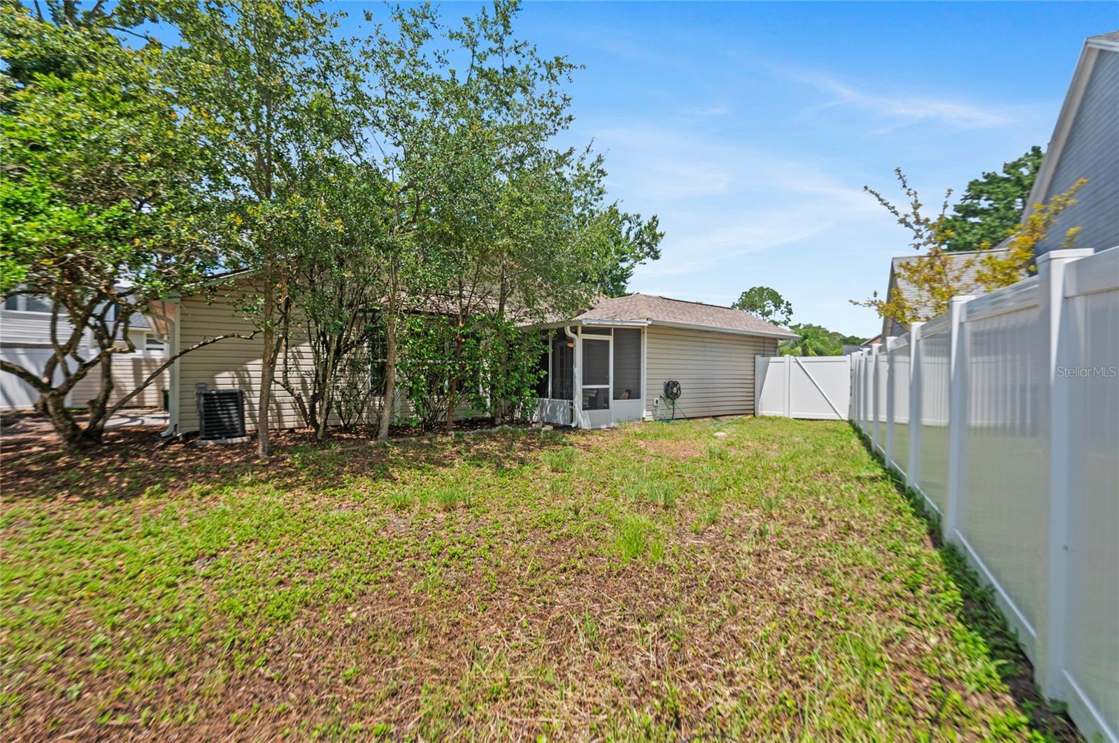 126 SPANISH MOSS CT