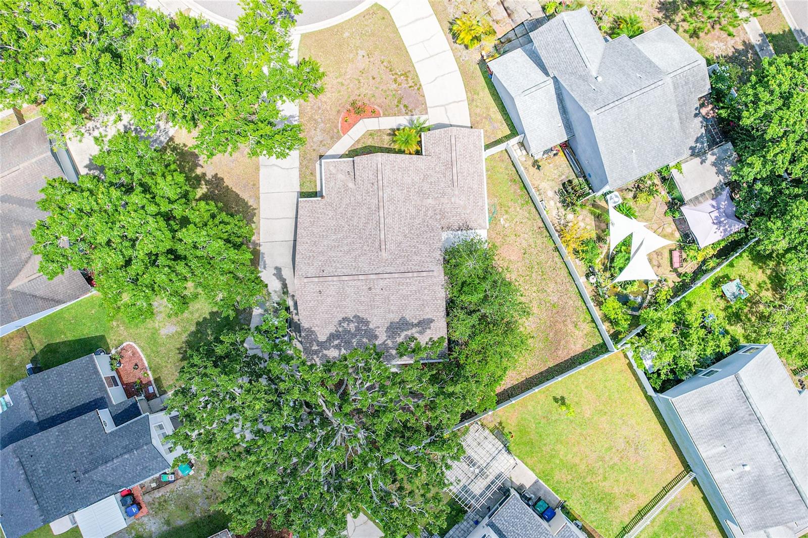 126 SPANISH MOSS CT