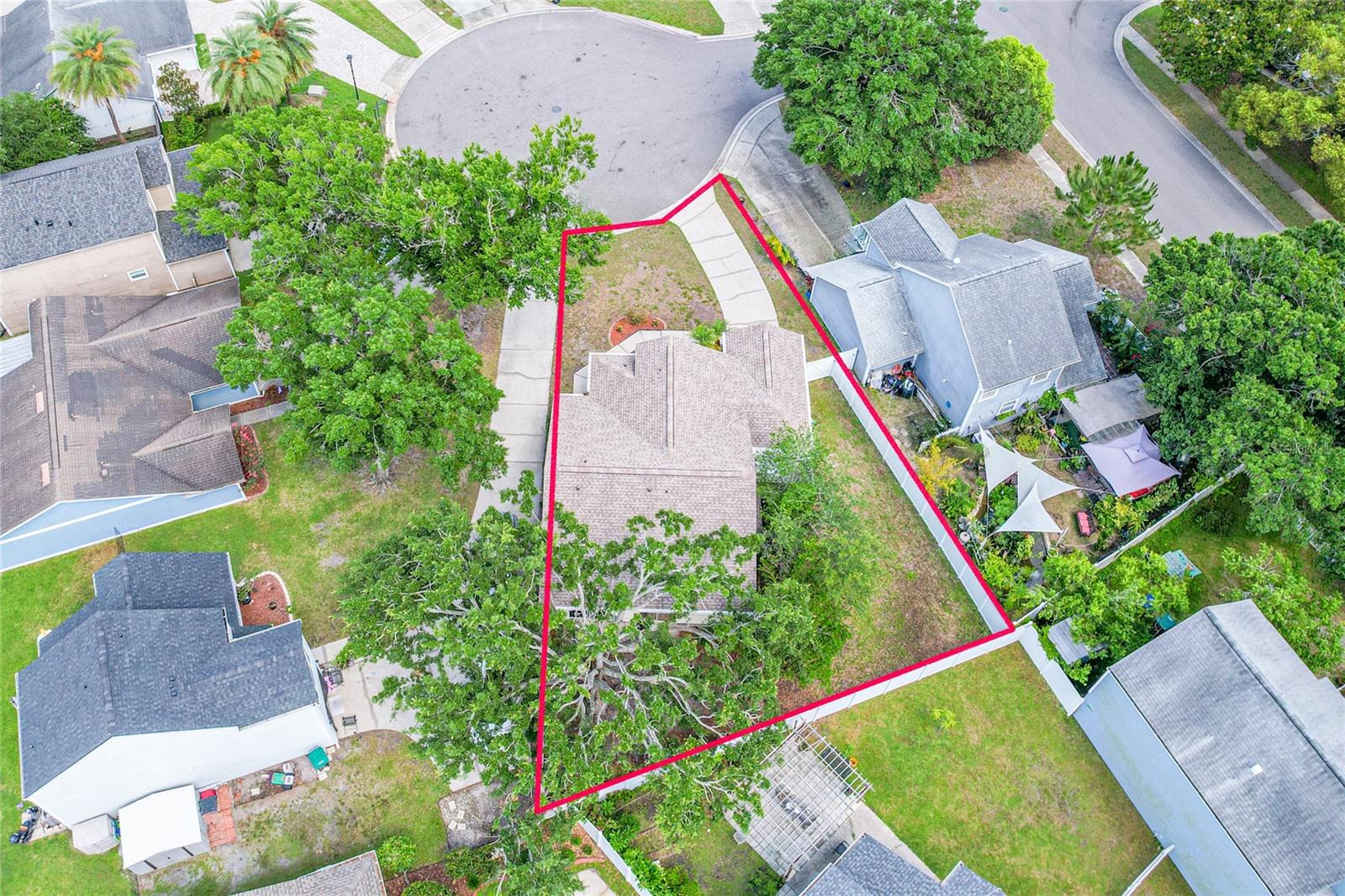 126 SPANISH MOSS CT