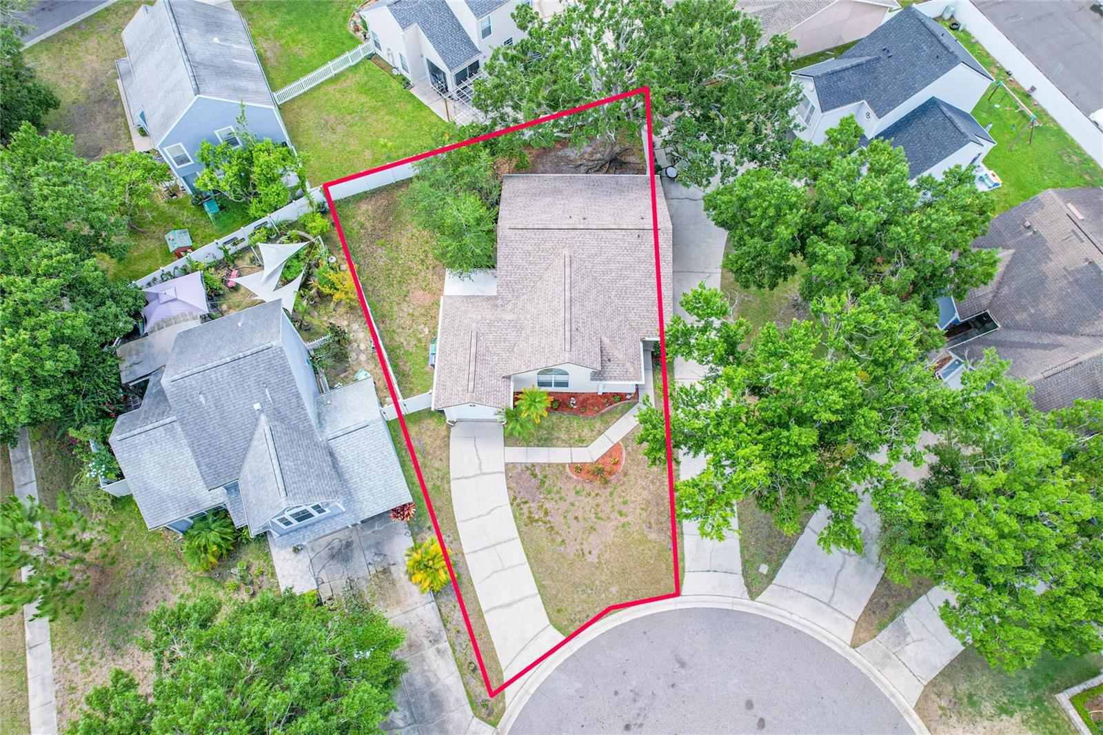 126 SPANISH MOSS CT