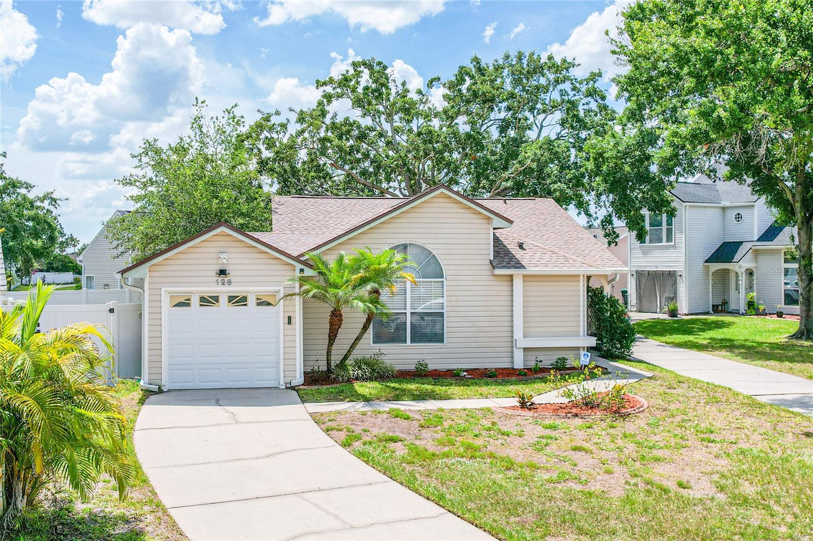 126 SPANISH MOSS CT