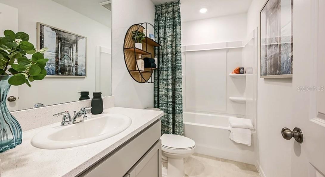 7815 WATERSCAPE DR