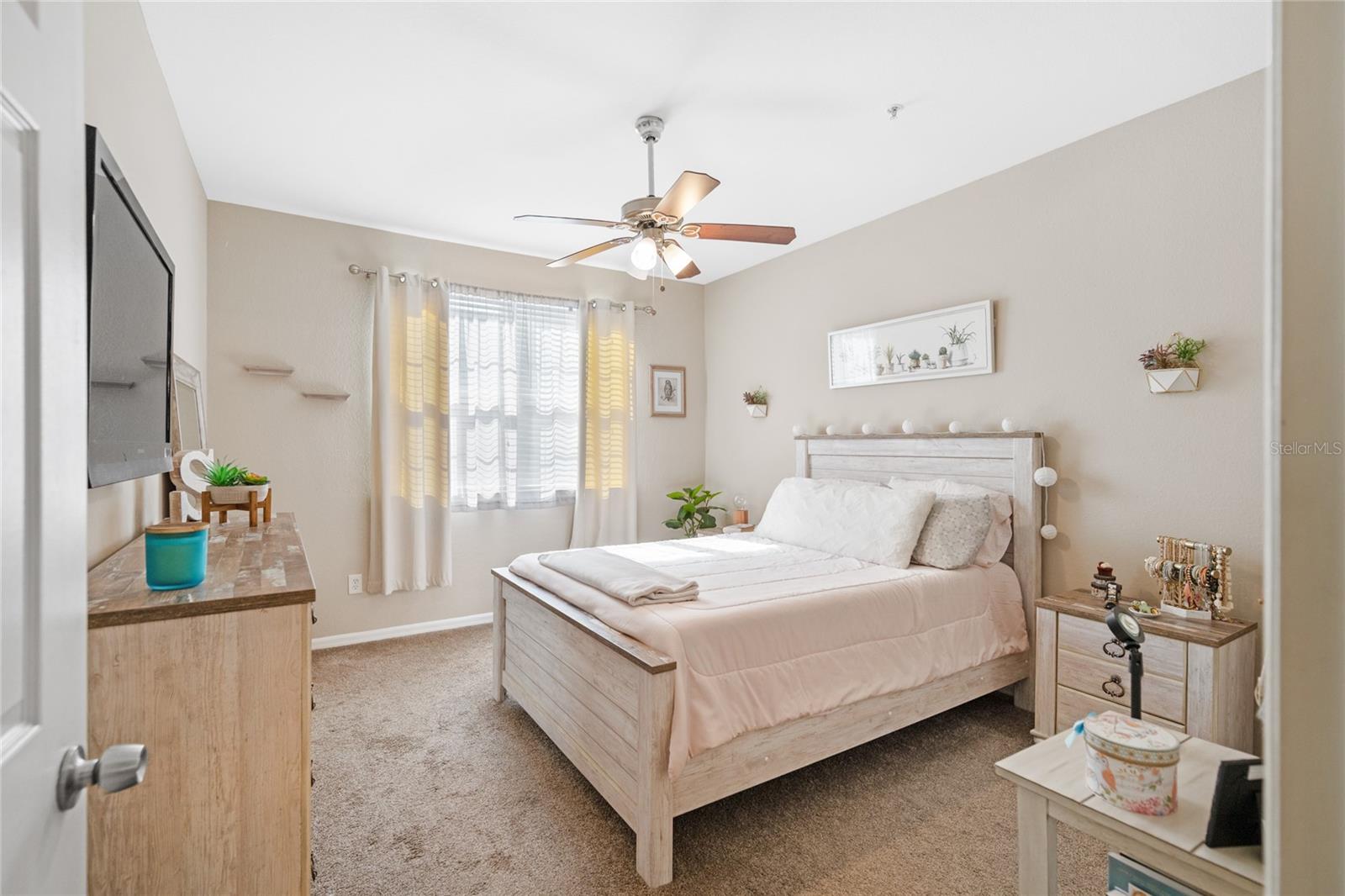 6435 MANHATTAN VILLAGE AVE #101