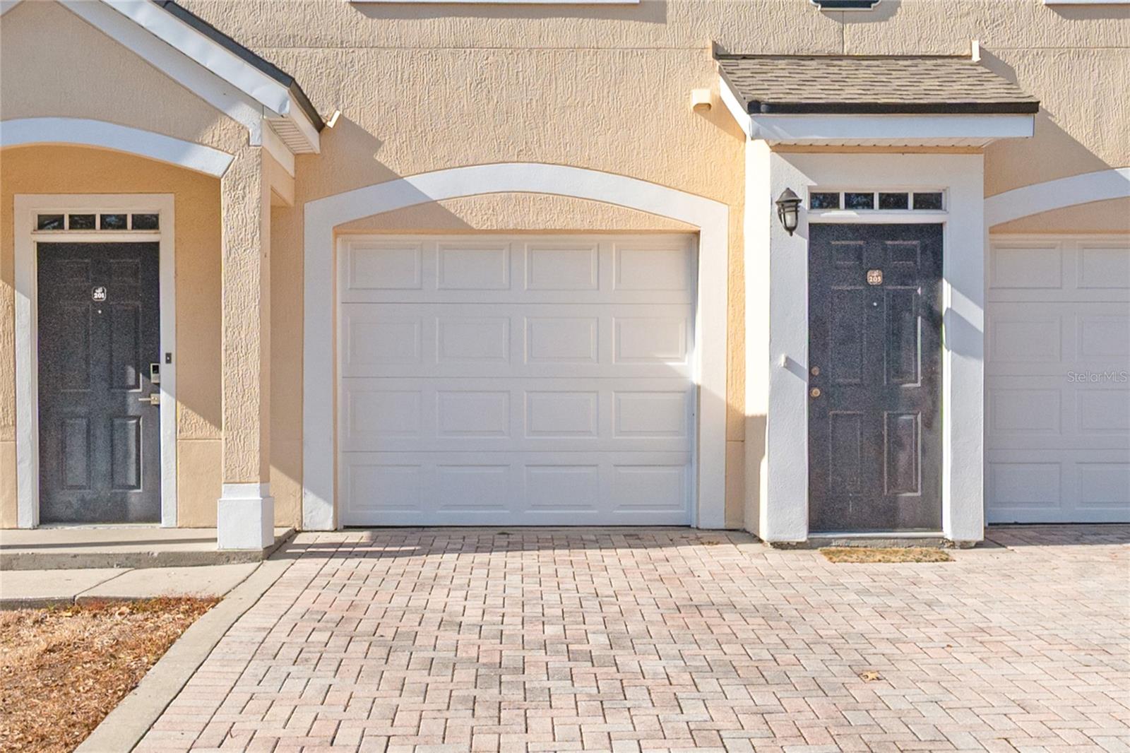 6435 MANHATTAN VILLAGE AVE #101