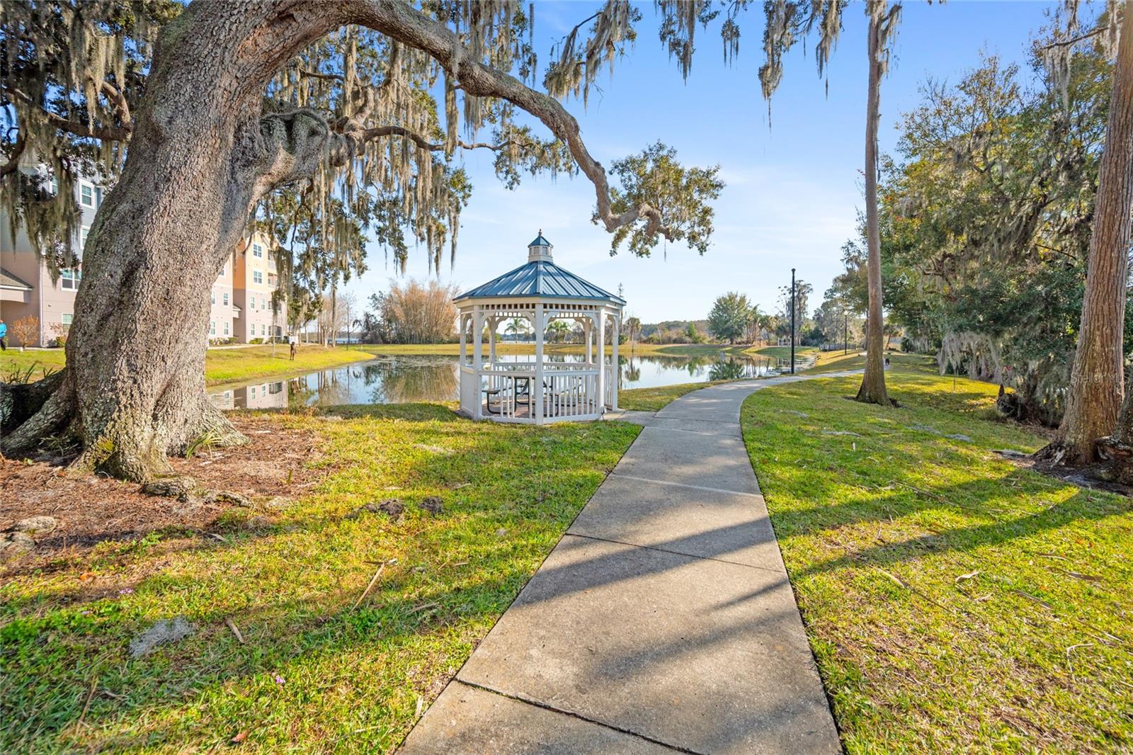 6435 MANHATTAN VILLAGE AVE #101