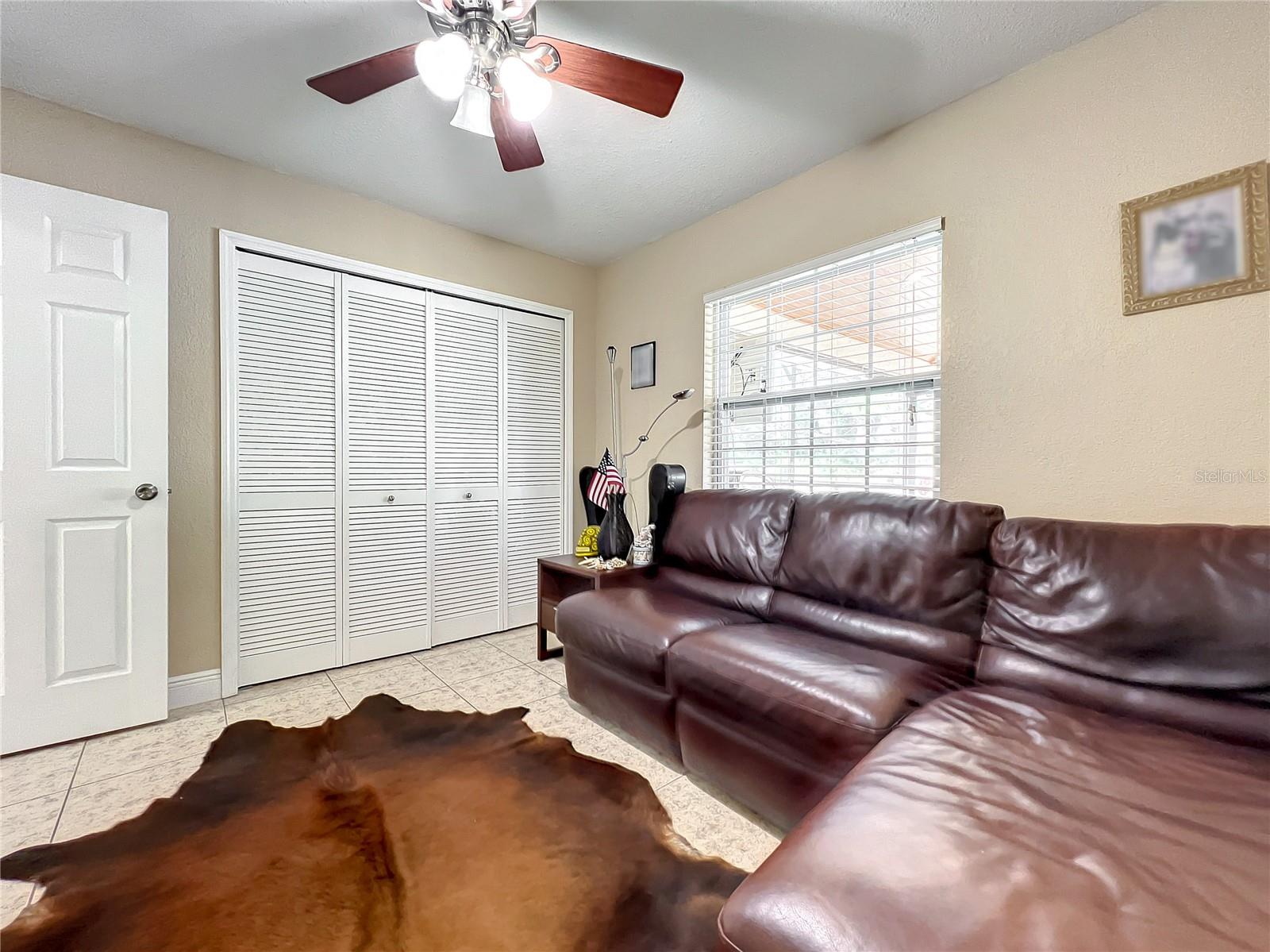 138 SEABREEZE CIR