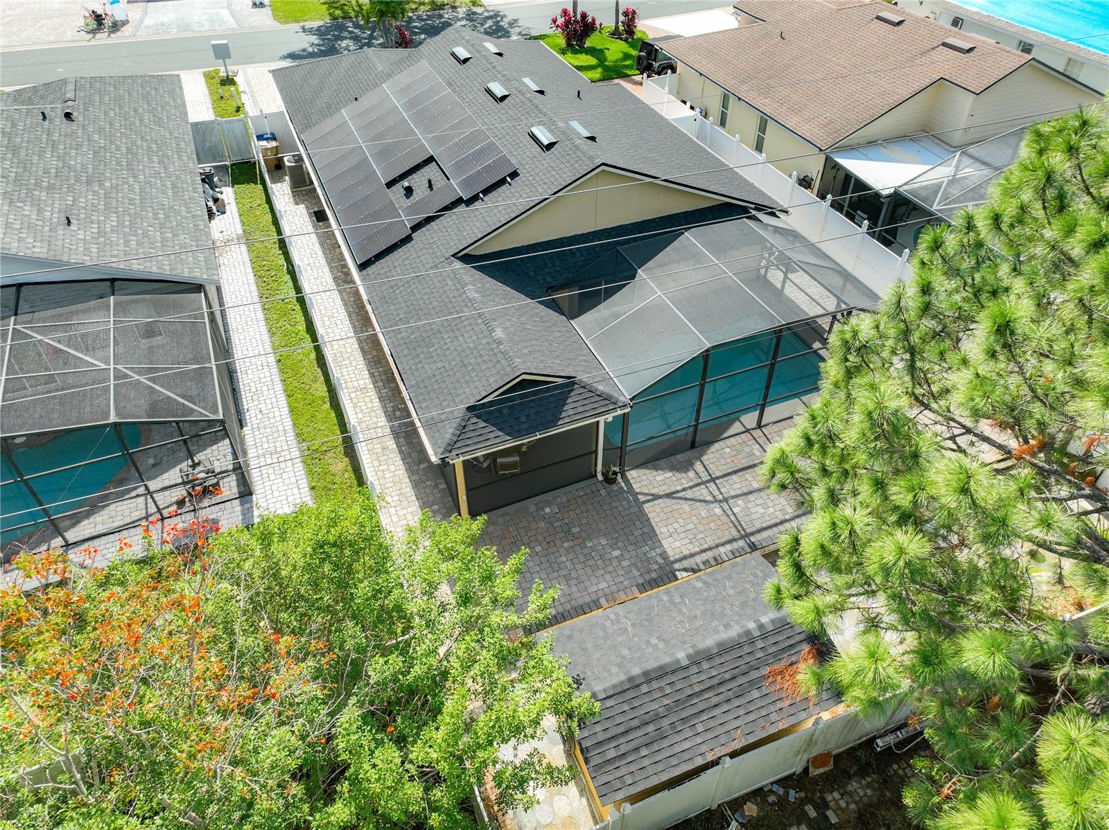 138 SEABREEZE CIR
