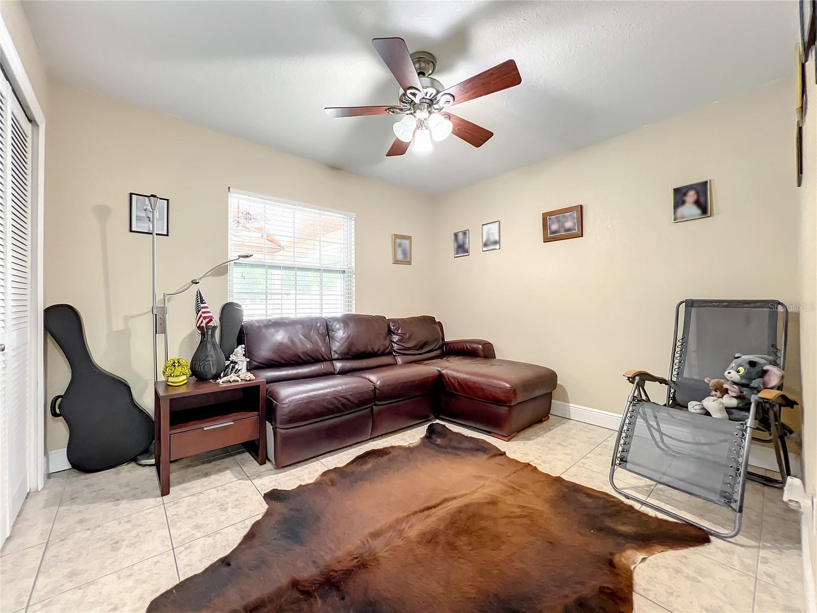 138 SEABREEZE CIR