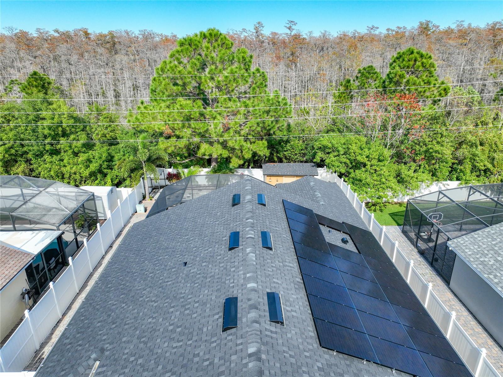 138 SEABREEZE CIR