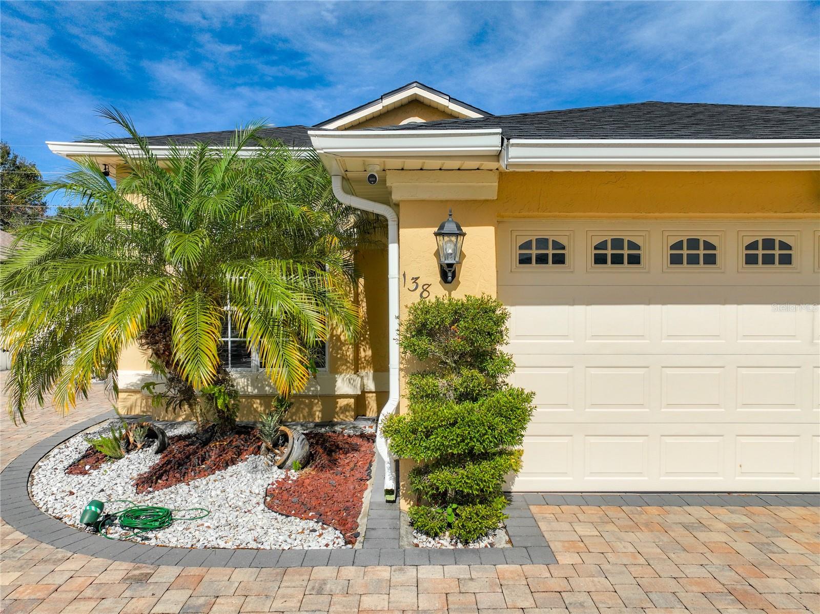 138 SEABREEZE CIR