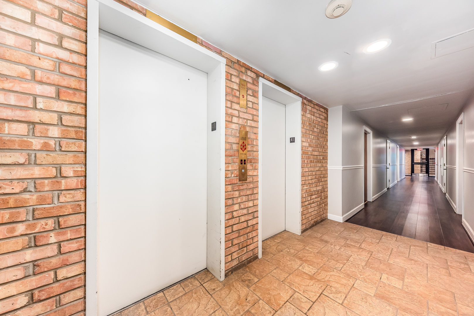 5810 Oakwood Drive Unit: 4H