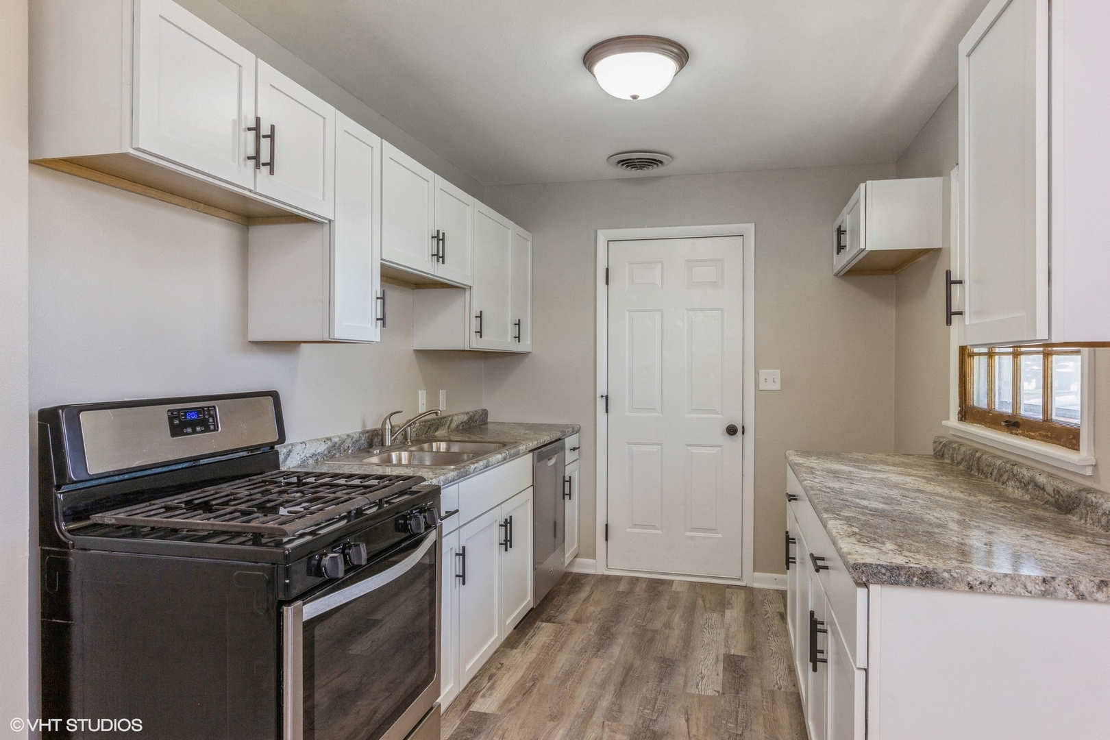 2201 Mcdonough Street