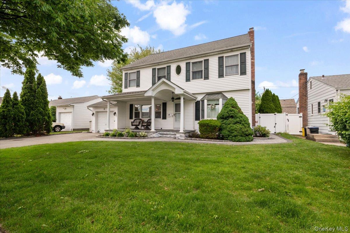 4 Westbury Avenue