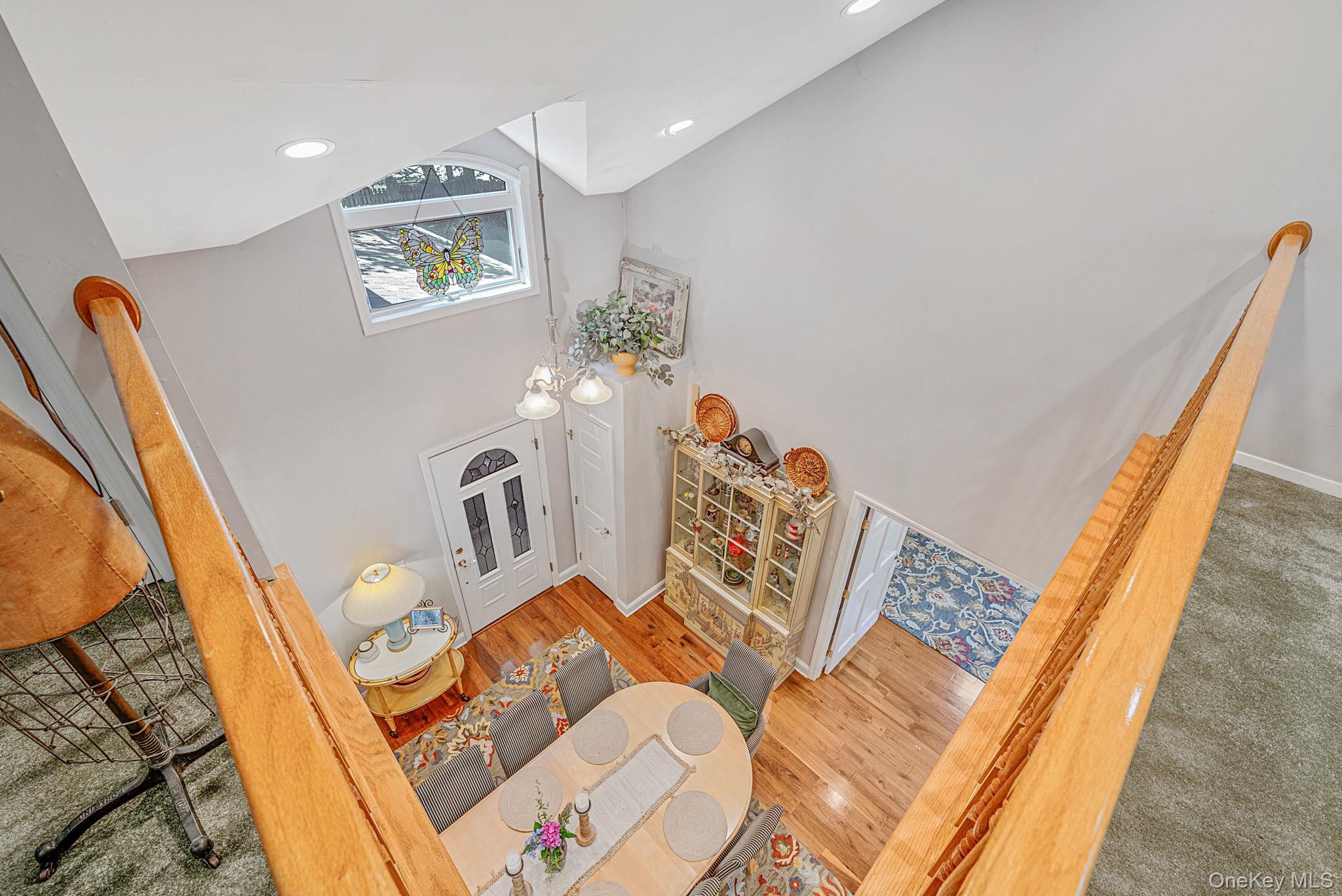 24 Luther Place