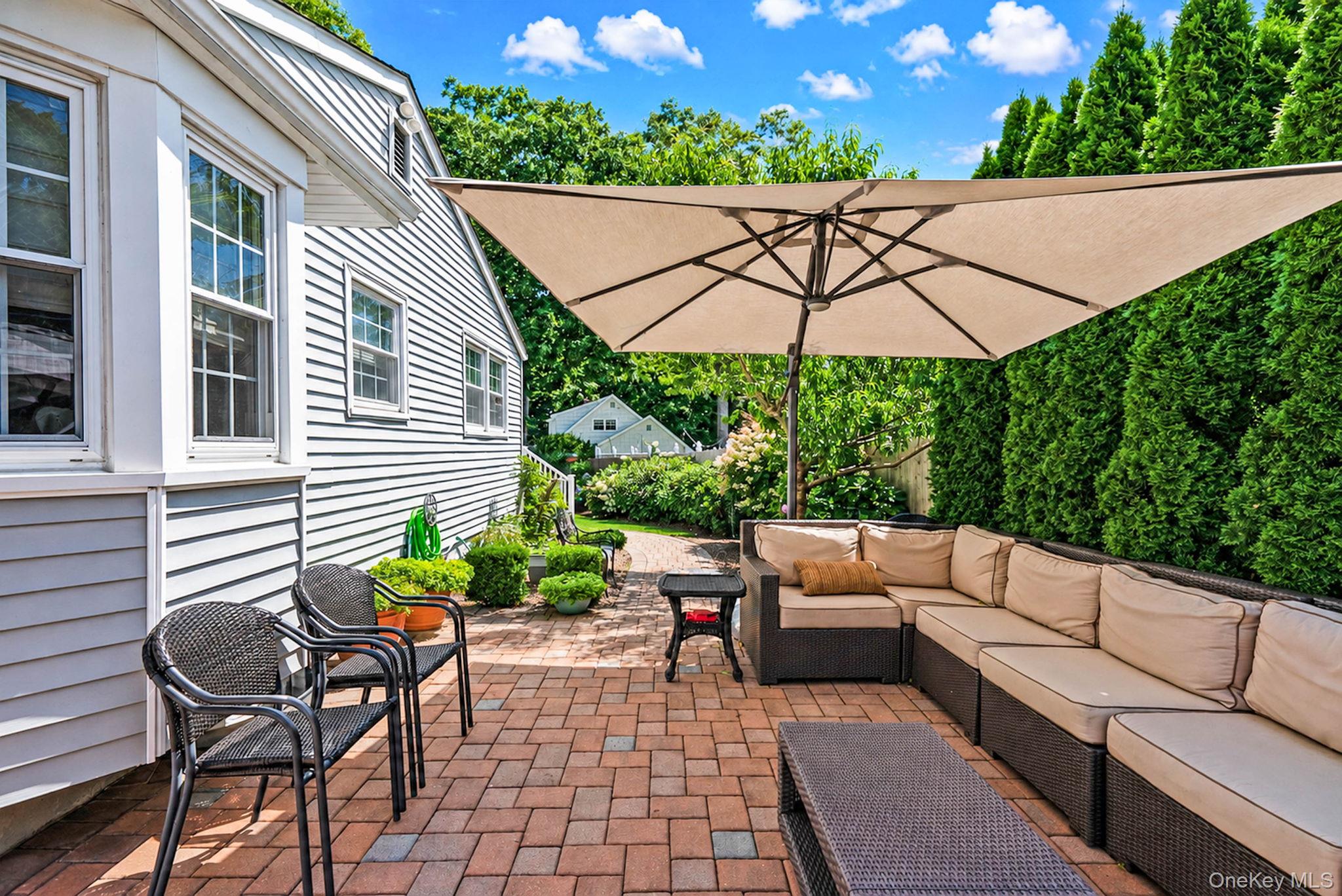 15 Locksley Lane