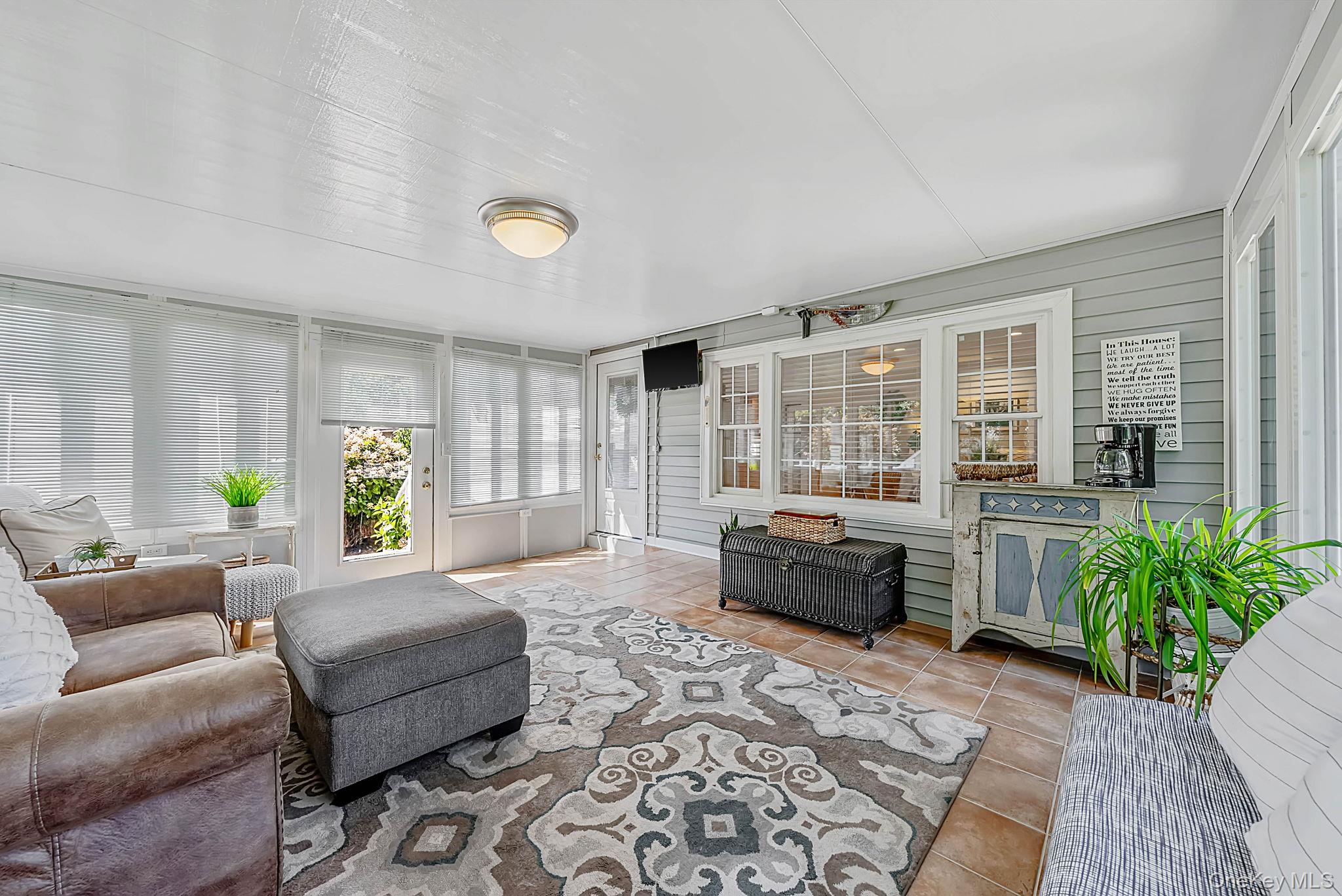 15 Locksley Lane