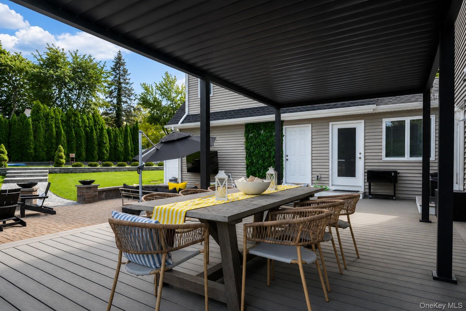 164 Cedrus Avenue