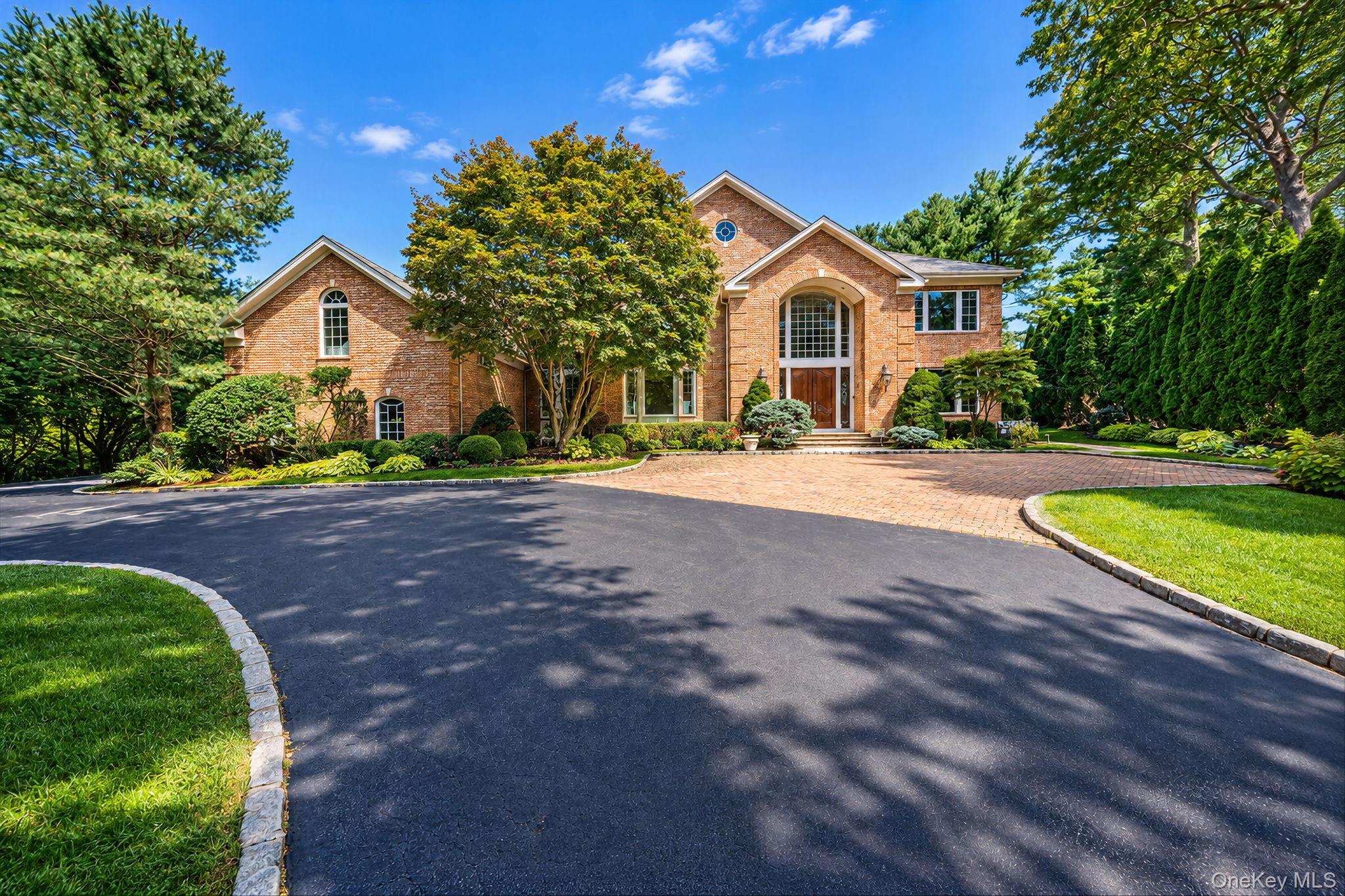 19 Cobblestone Court