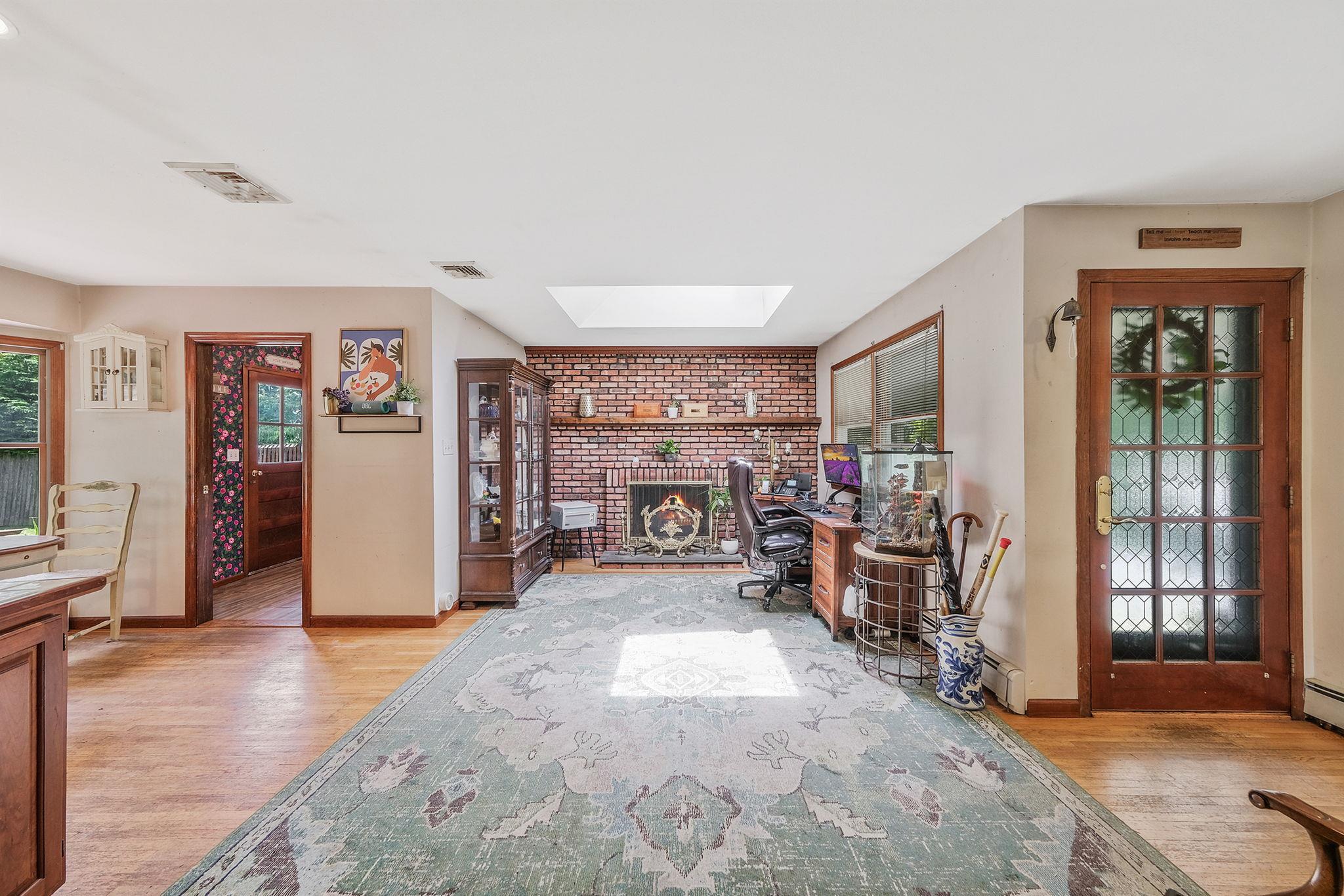 3 Guinevere Lane