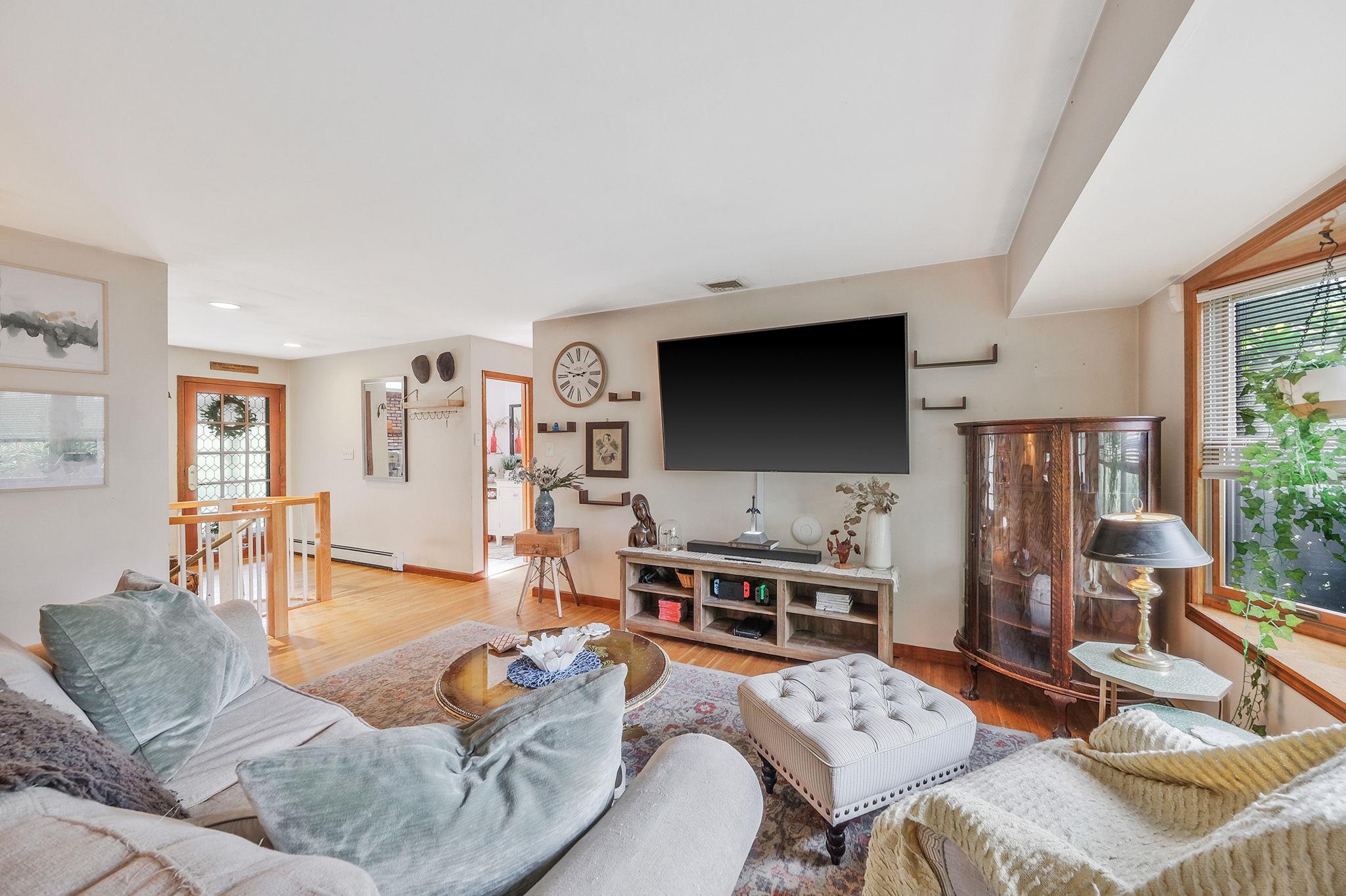 3 Guinevere Lane