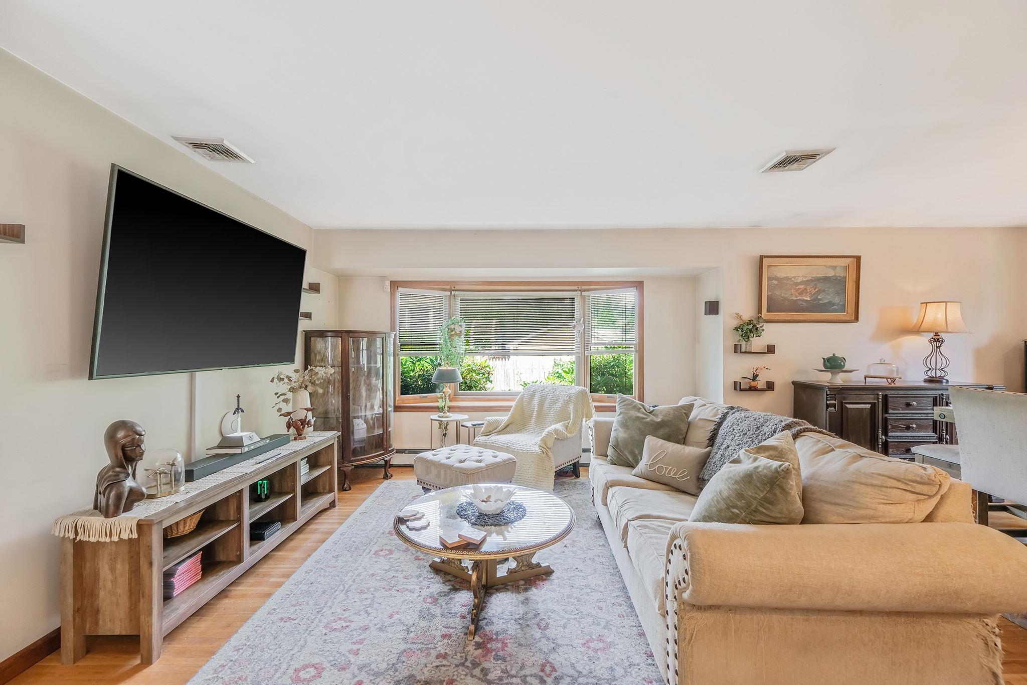 3 Guinevere Lane