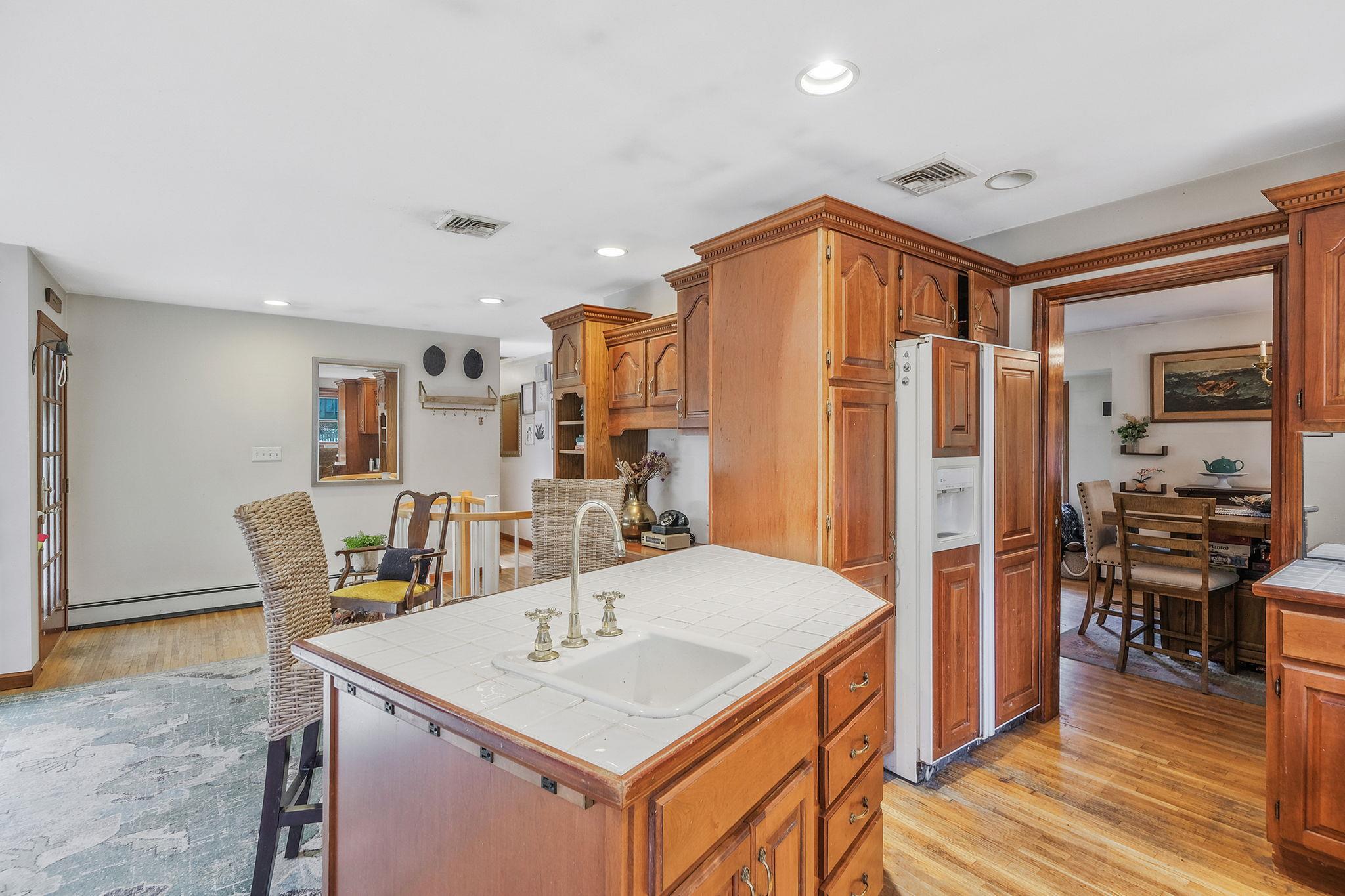 3 Guinevere Lane
