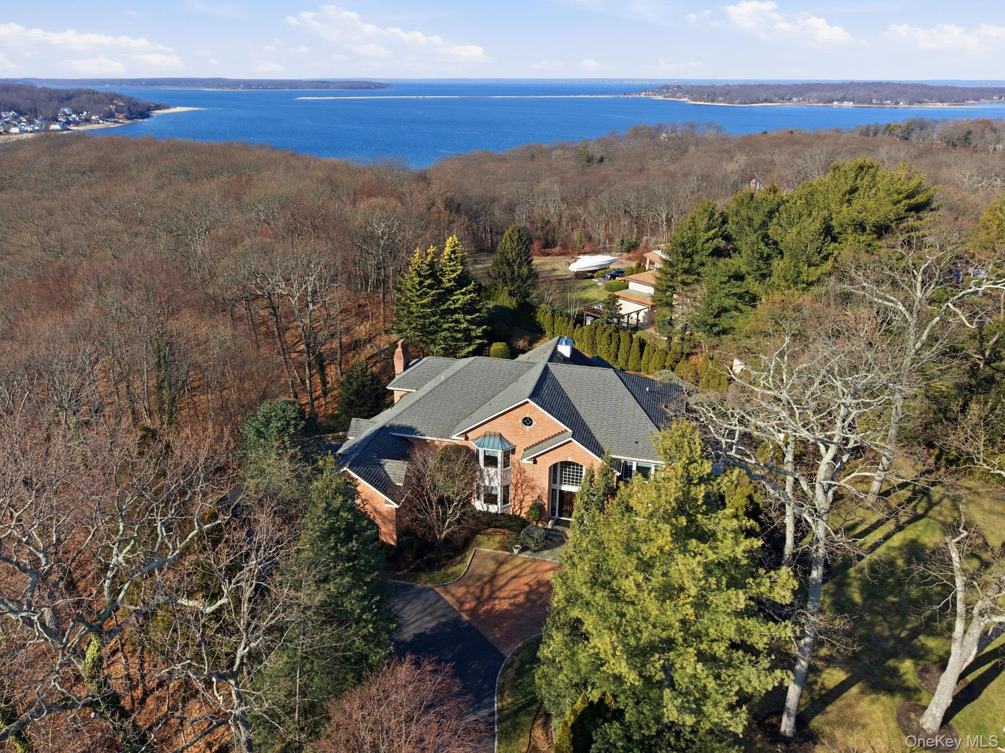 19 Cobblestone Court