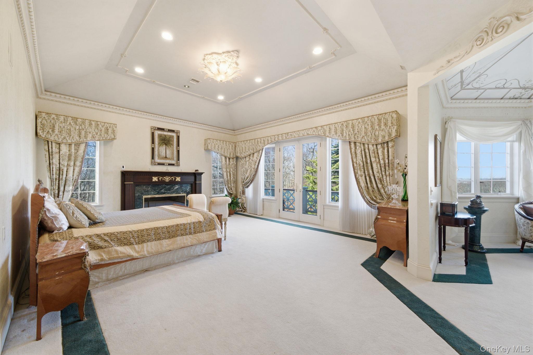 19 Cobblestone Court