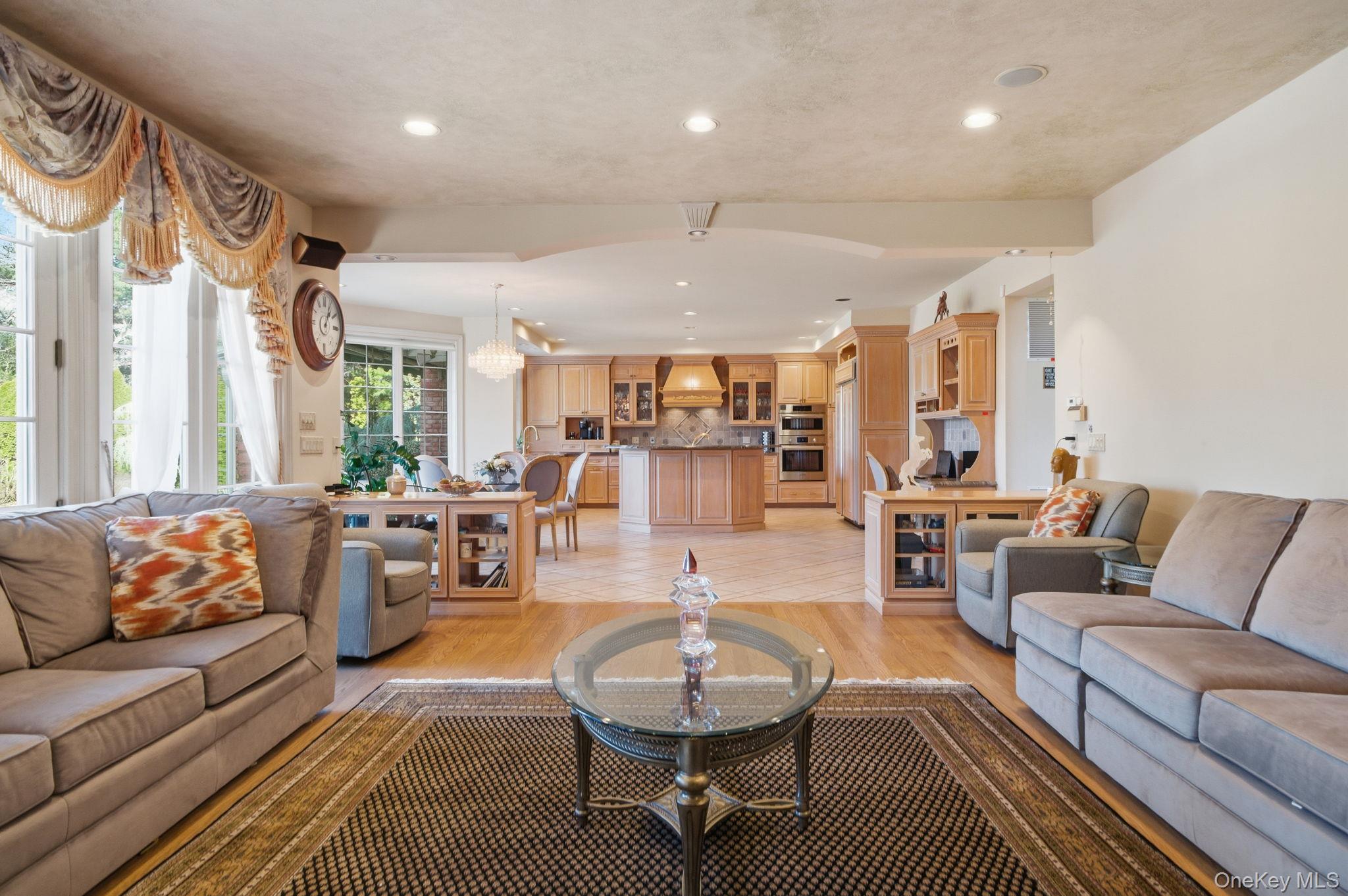 19 Cobblestone Court