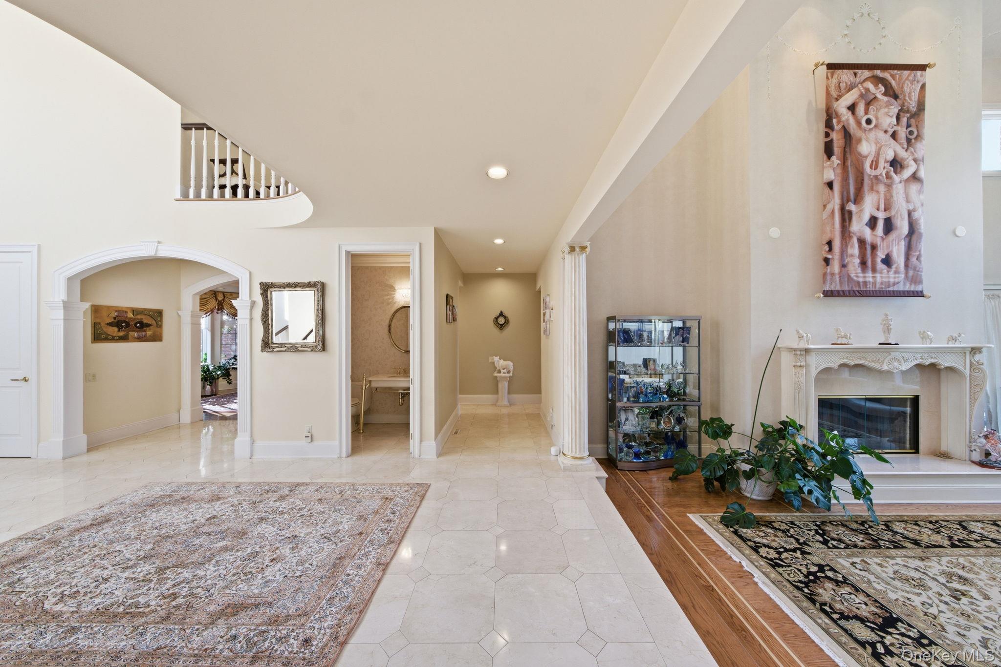 19 Cobblestone Court