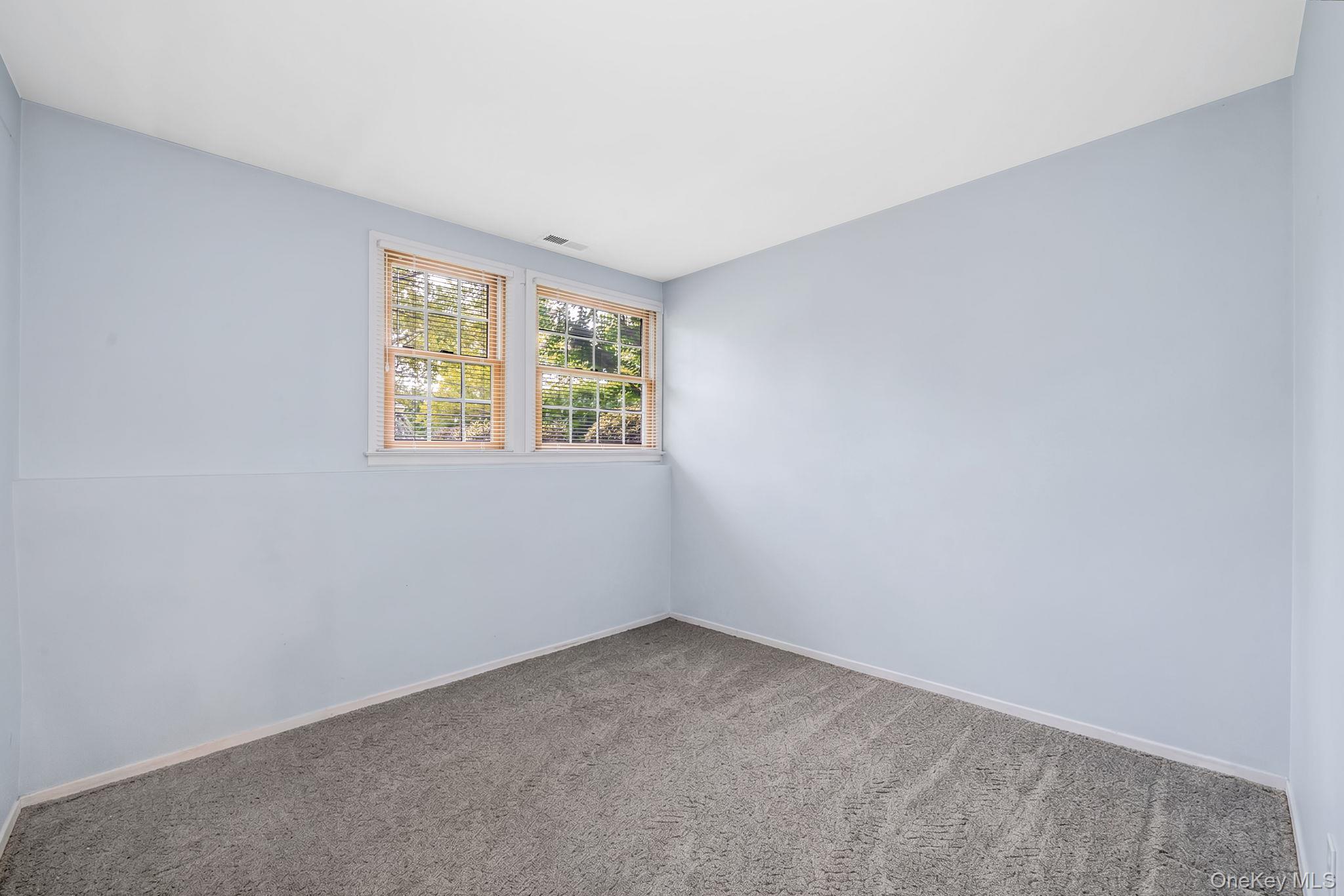 212 Cedrus Avenue
