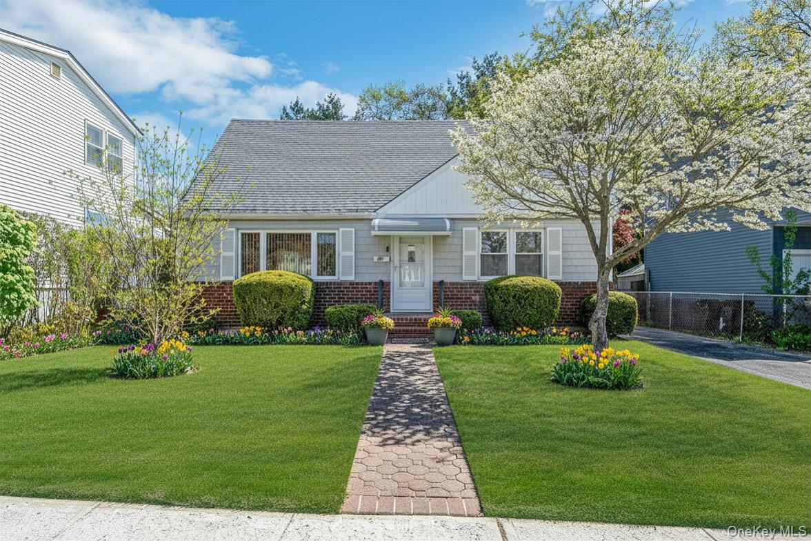 28 Miller Street Unit: 2