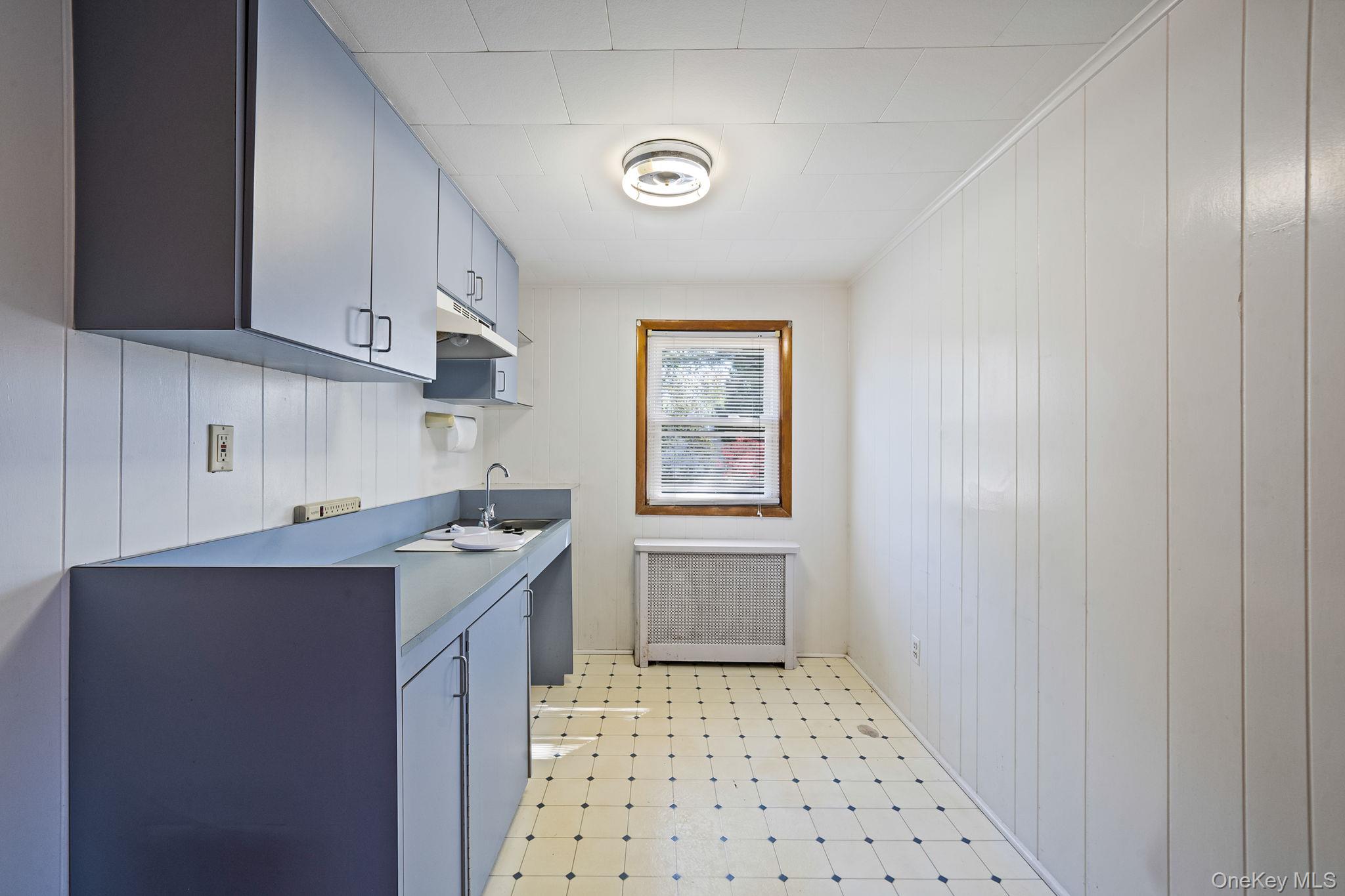 28 Miller Street Unit: 2