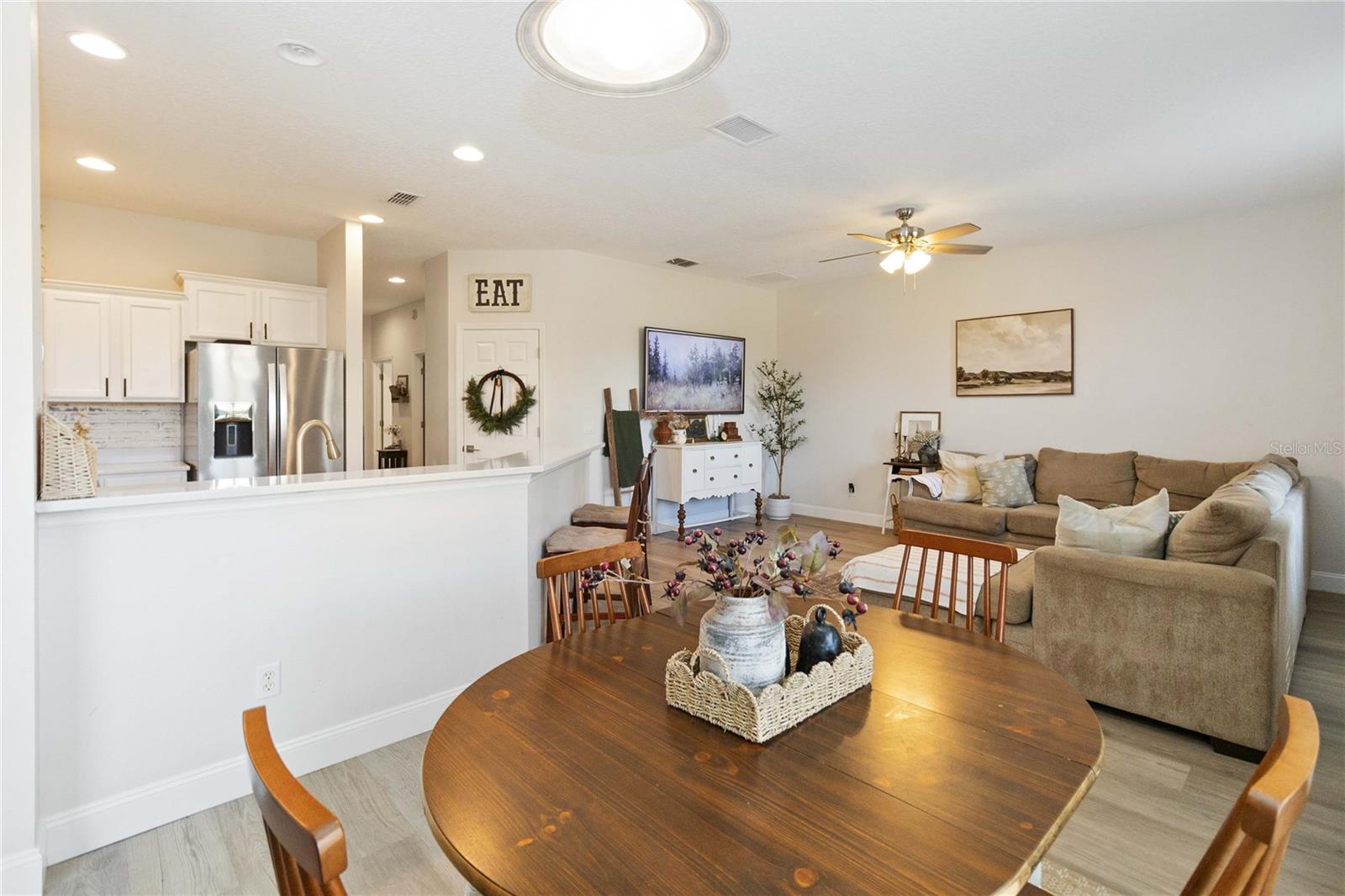 3793 BEACON RIDGE WAY