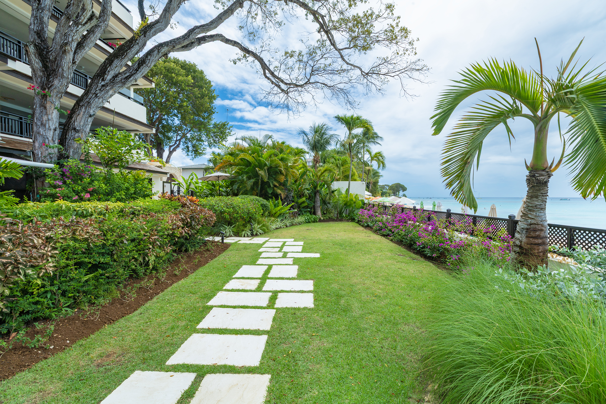 Paynes Bay
