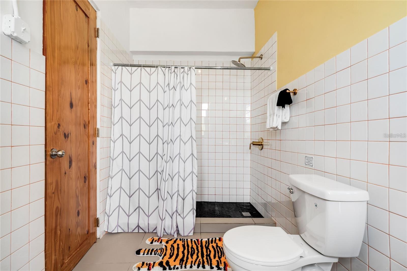 1818 CALLE LOIZA