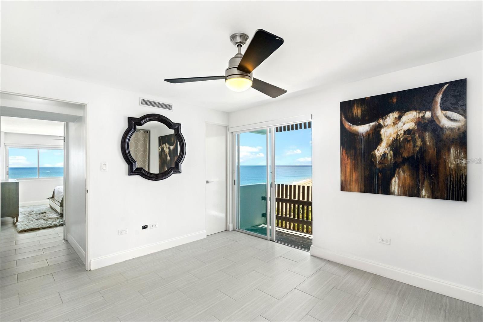51 KING'S COURT 10 A