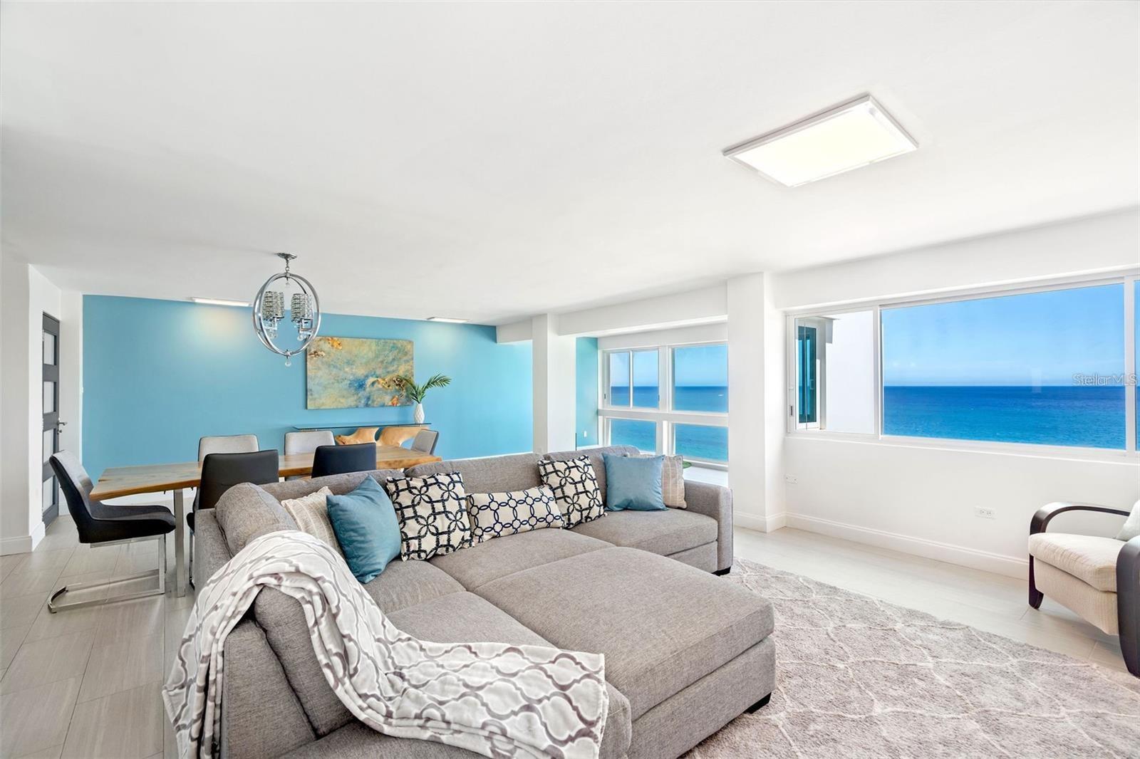 51 KING'S COURT 10 A