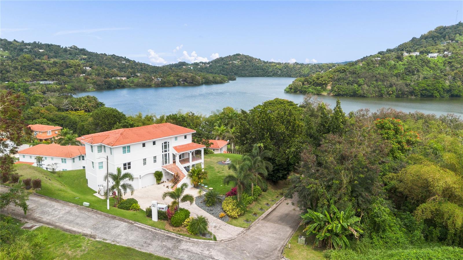 Emerald Lake Plantation #E9