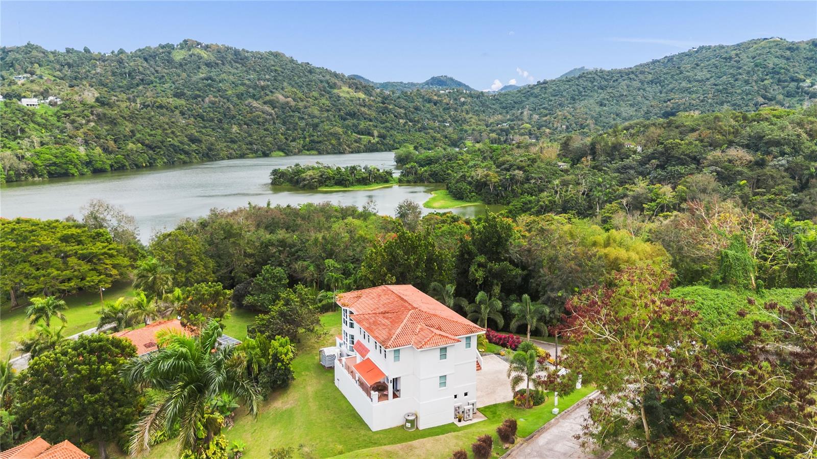 Emerald Lake Plantation #E9